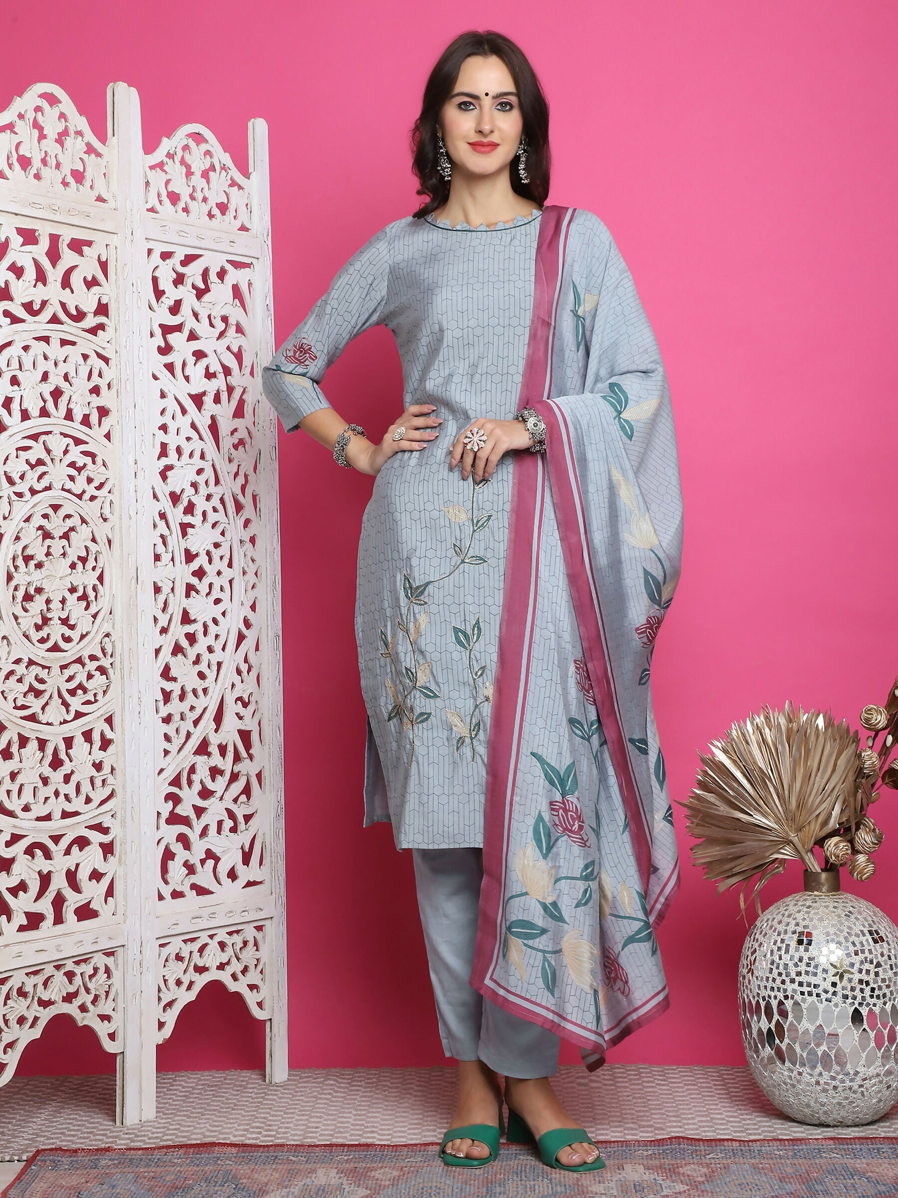 Jyoti Fashion Women's Grey Muslin Floral Print with Jari & Crystal work Kurta with Trouser & Dupatta | Swadesiicart