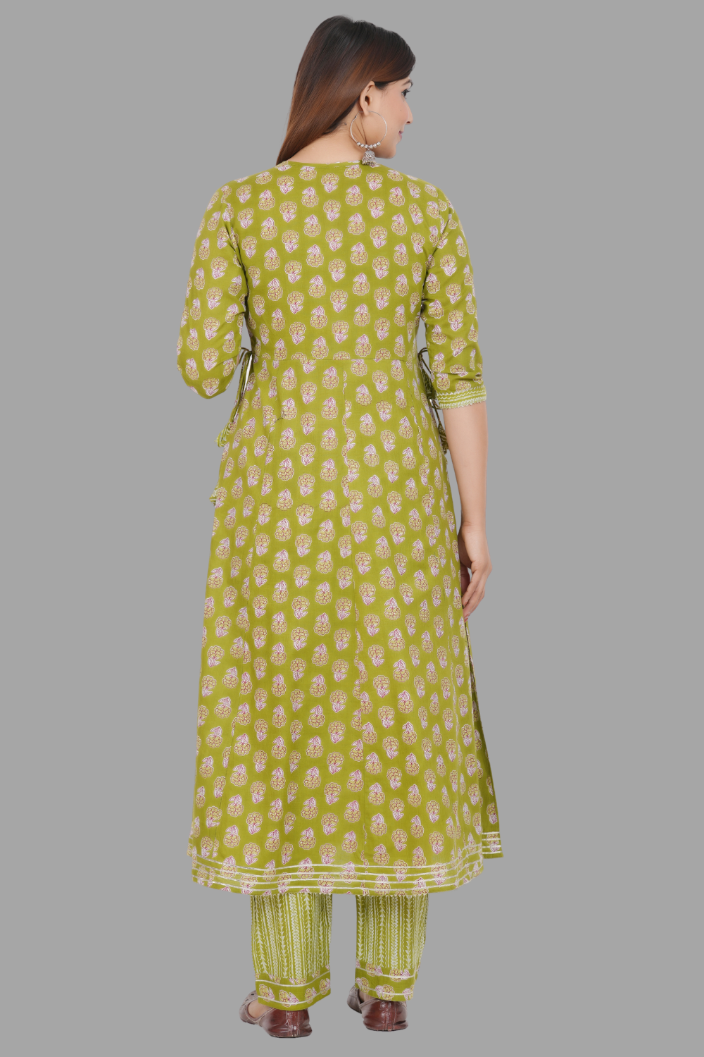 House of RP Women's Green Cotton Floral Yoke Embroidered Anarkali Kurta & Pant Set | Swadesiicart