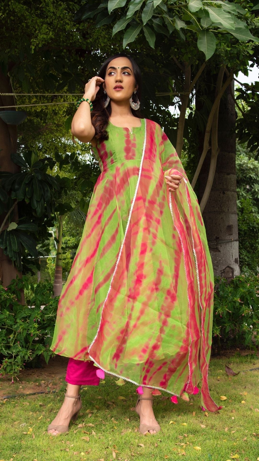 Pomcha Jaipur Tie And Dye Green Organza Anarkali Set | Swadesiicart