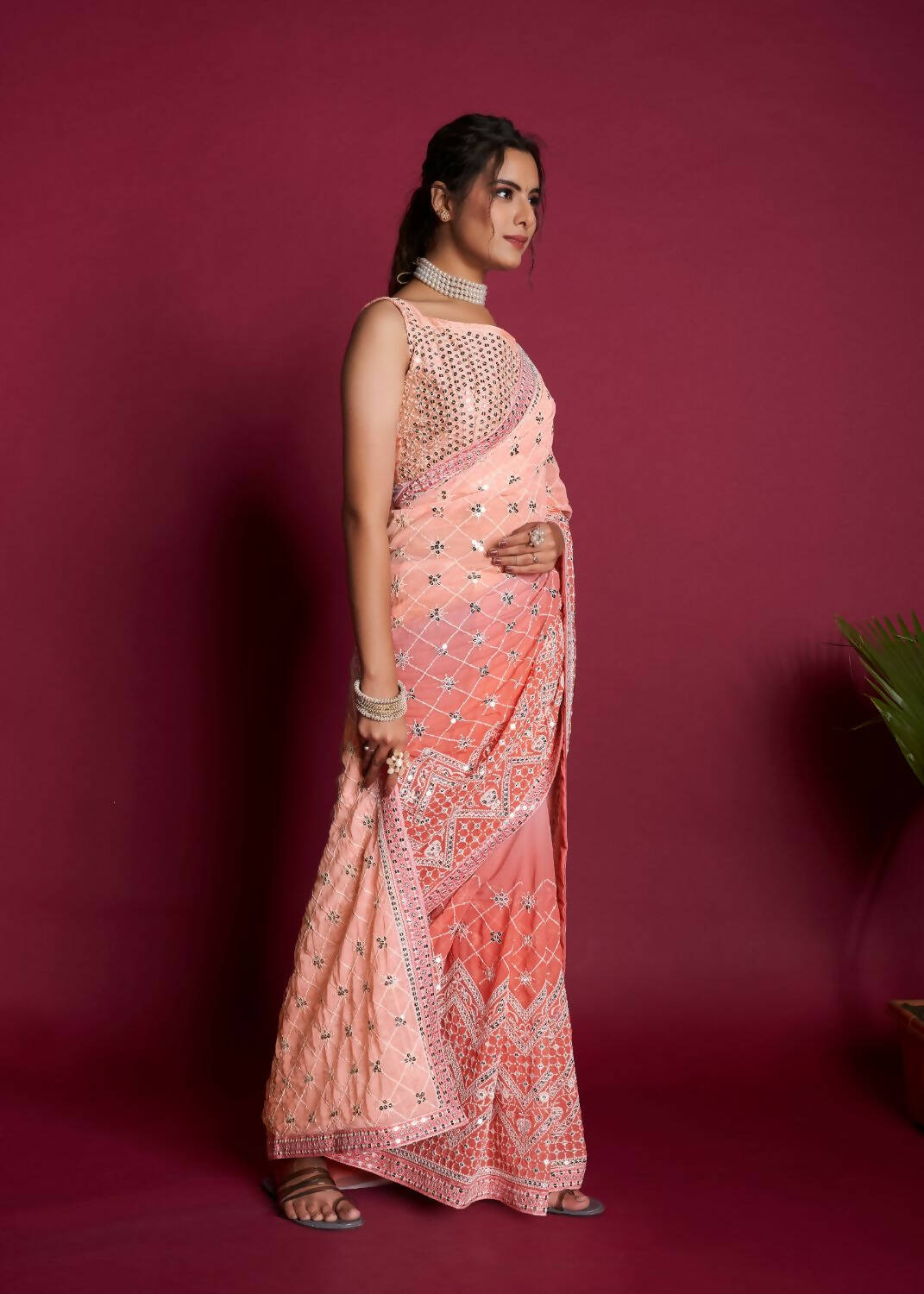 Vamsee Peach & White Georgette Designer Saree - Swadesiicart