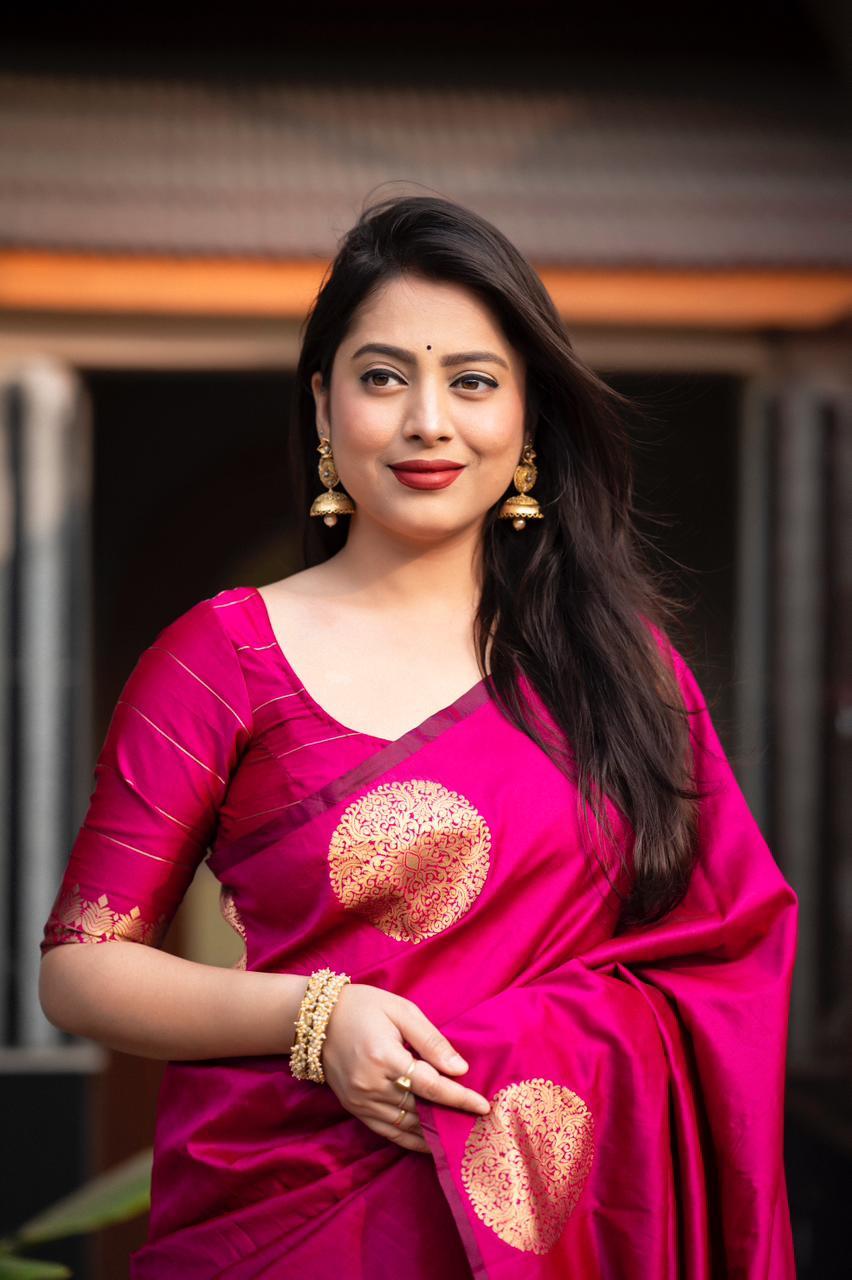 Rani Silk Woven Saree with Unstitched Blouse - Hiral Fashion | Swadesiicart