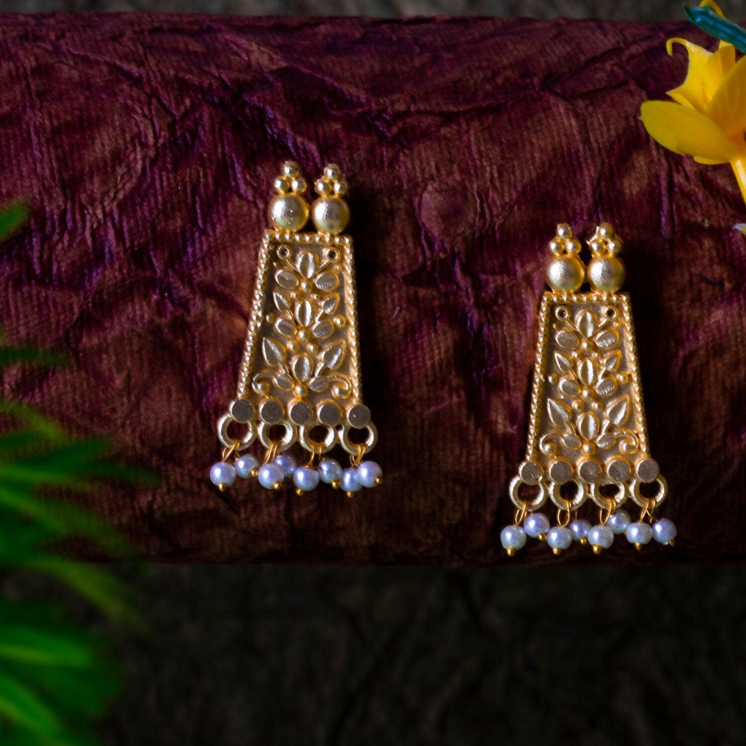 Joban Fashion Women Matte Gold Brass Earrings | Swadesiicart