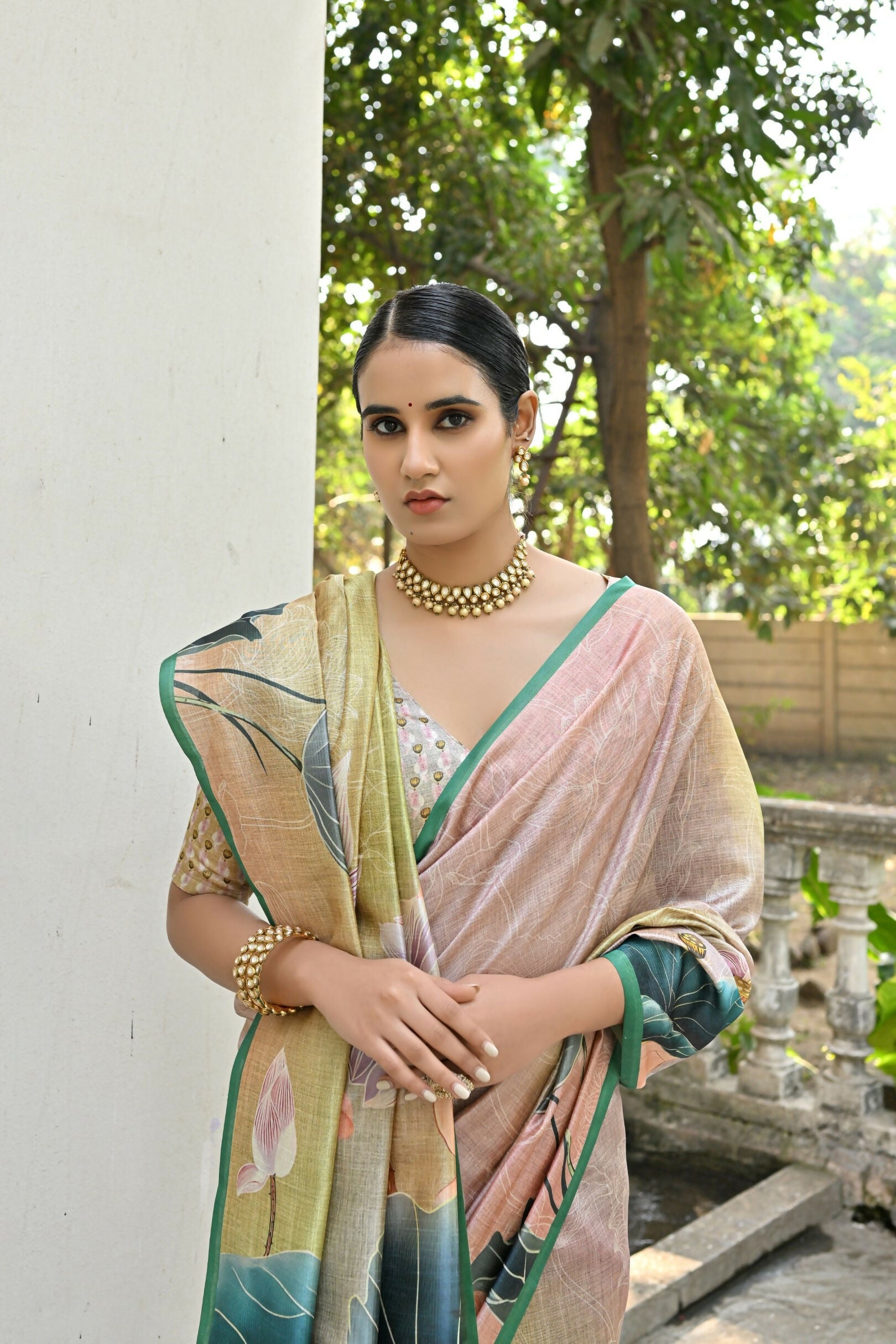 Vishnu Weaves Women's Mahendi Cotton Silk Saree with Blouse - Swadesiicart