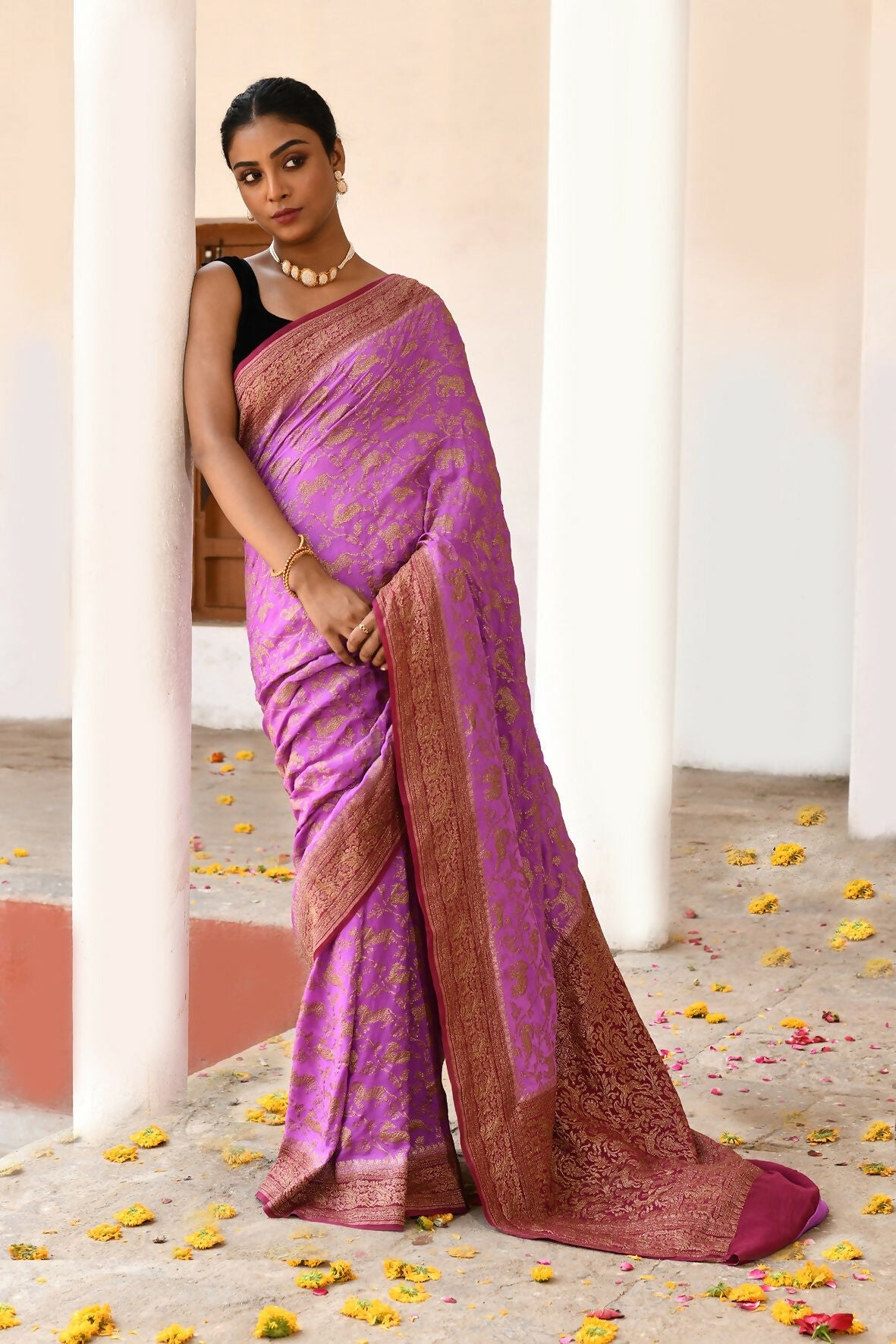 Joban Fashion Hot Pink Crepe Chiffon Pure Handloom Banarasi Silk Saree | Swadesiicart