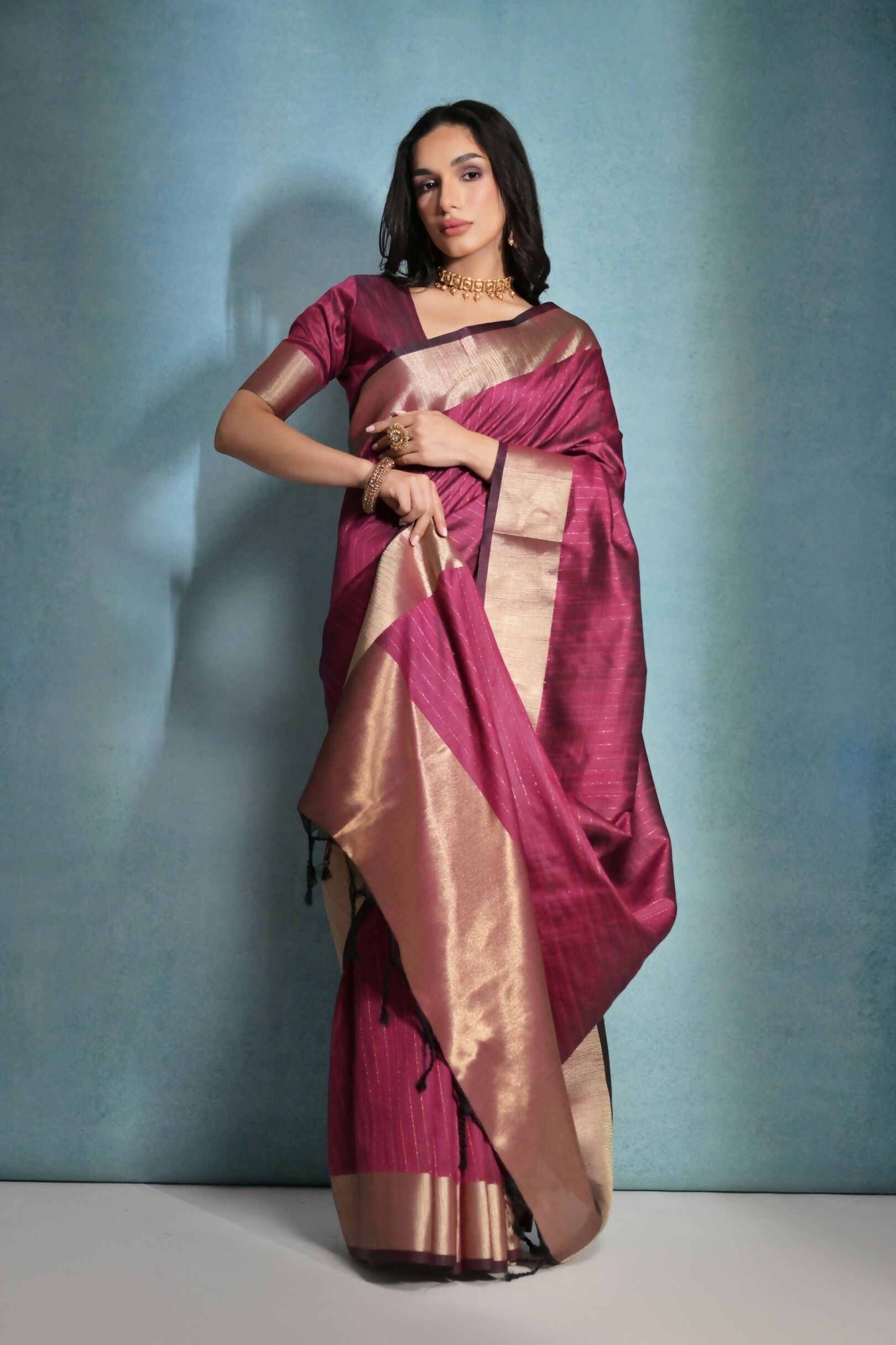 Vishnu Weaves Women's Rani Raw Silk Zari Woven Saree with Blouse - Swadesiicart