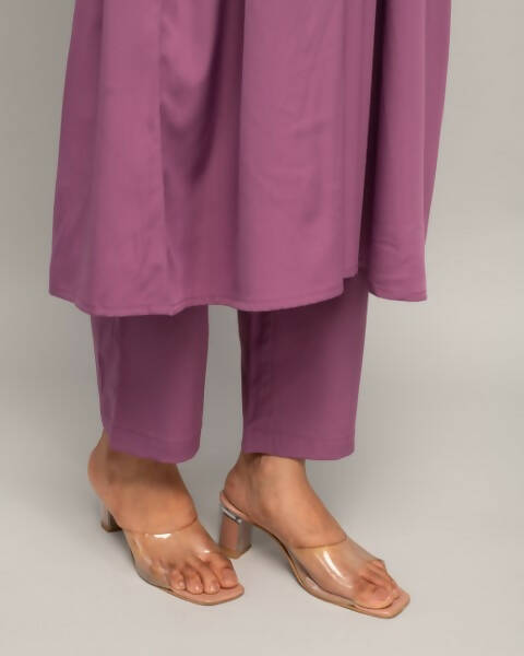 FIORRA Women's Lavender Creap A-Line Kurta Pant With Dupatta - Swadesiicart