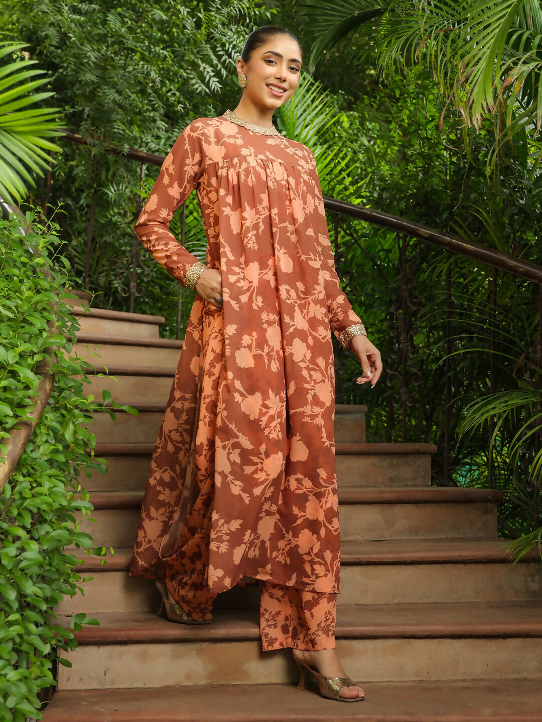 Janasya Brown Georgette Floral Kurta, Bottom & Inner | Swadesiicart