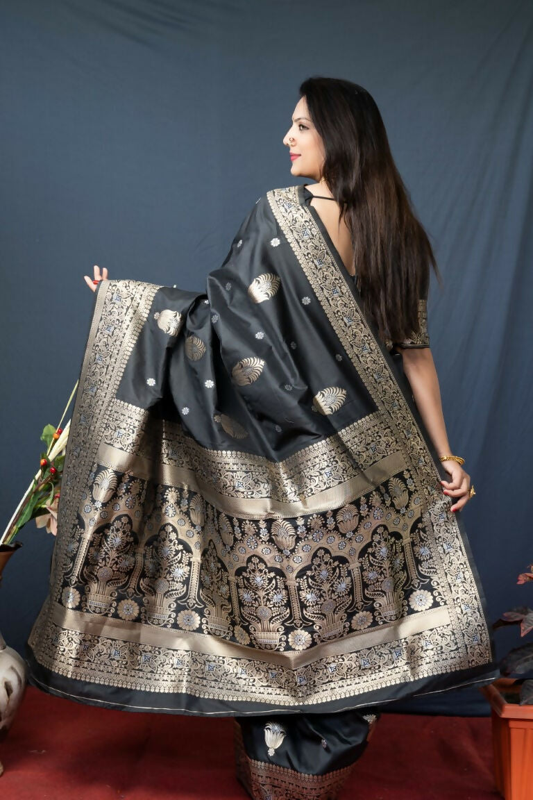 Jyoti Fashion Women's Black Paithani Silk Zari Woven Saree with Blouse | Swadesiicart