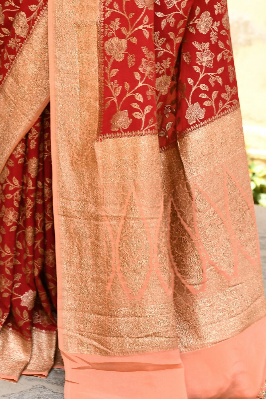 Joban Fashion Red Crepe Chiffon Pure Handloom Banarasi Silk Saree | Swadesiicart