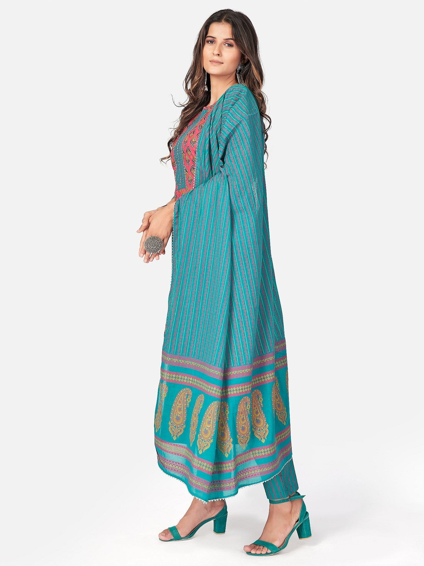 NOZ2TOZ Women Dark Pink Cotton Kurta With Pant & Dupatta (3pcs Set) - Swadesiicart