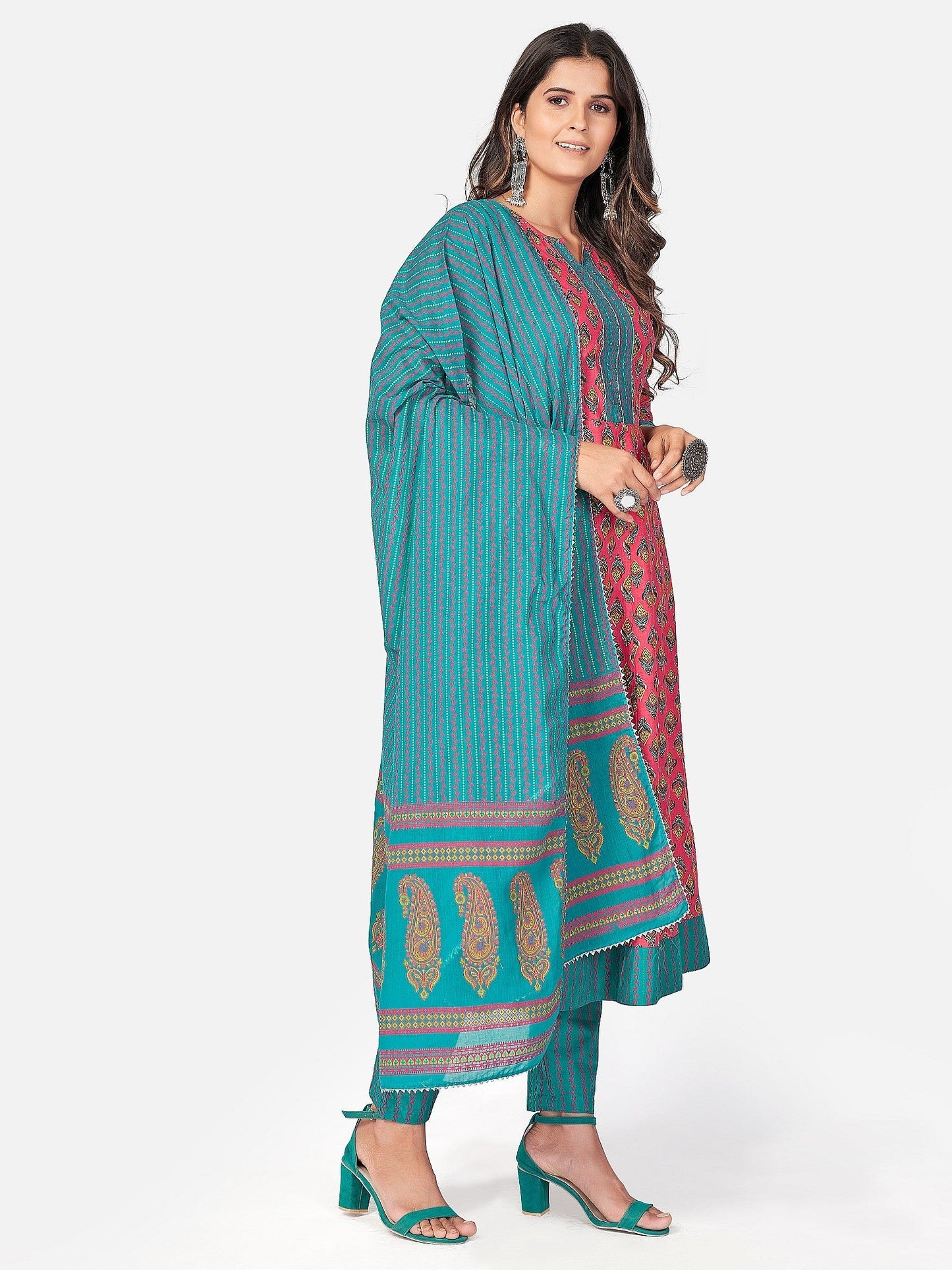 NOZ2TOZ Women Dark Pink Cotton Kurta With Pant & Dupatta (3pcs Set) - Swadesiicart