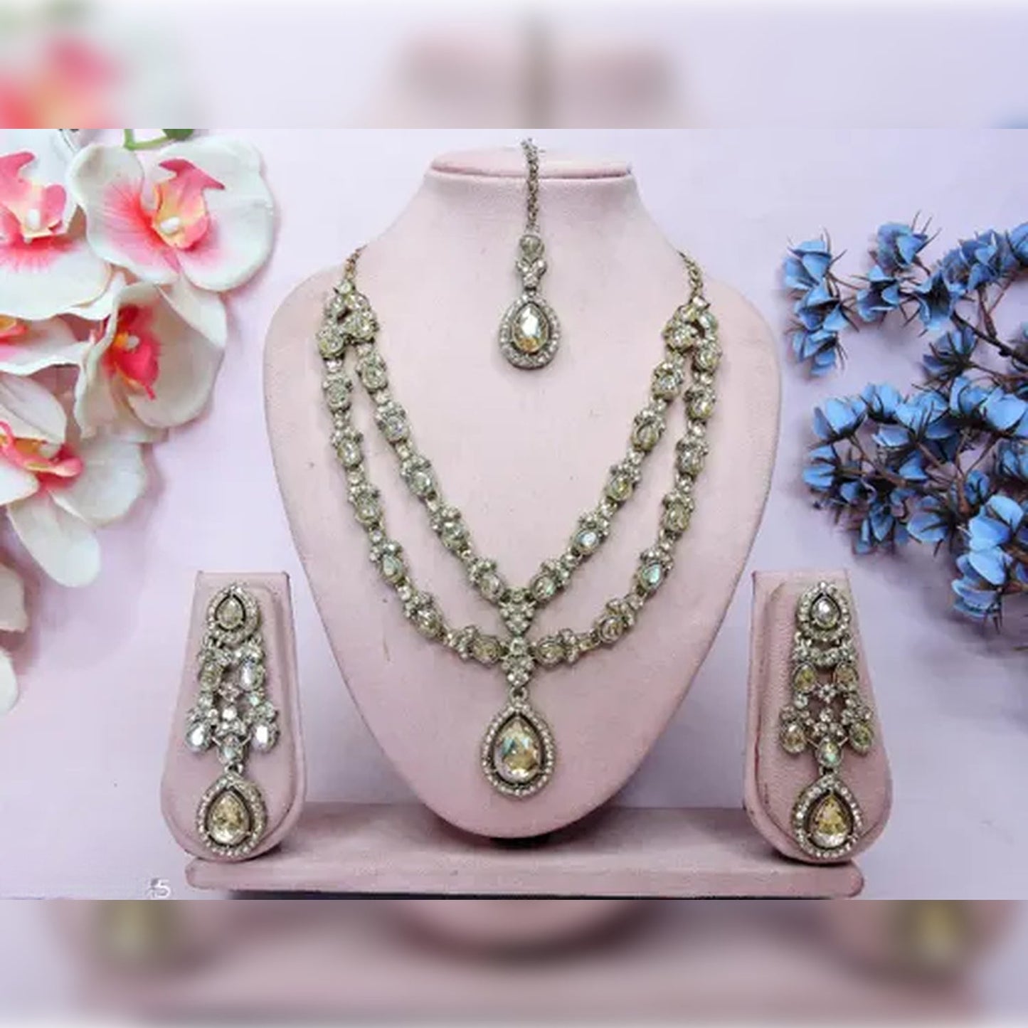 Jewel City Teardrop Bridal Necklace Set with Earrings & Maang Tikka - Ethnic Wedding Jewelry for Brides & Parties | Swadesiicart