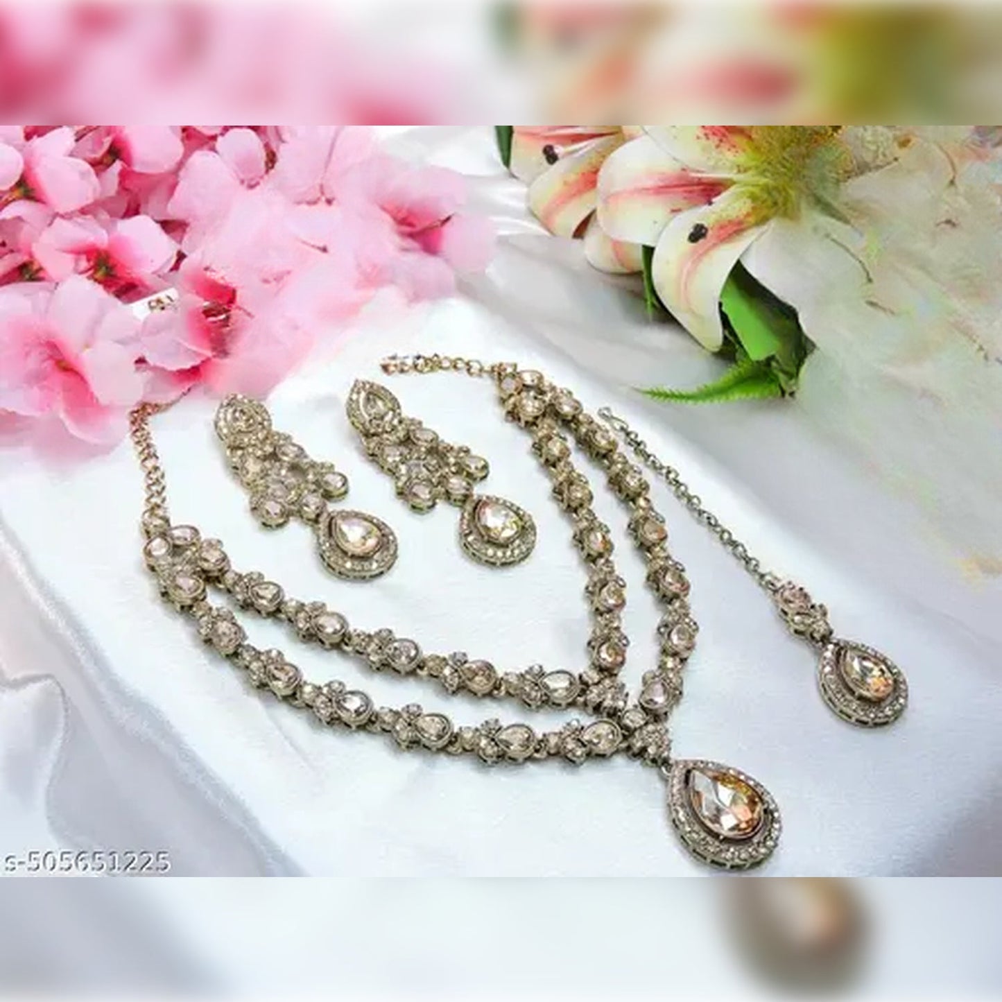 Jewel City Teardrop Bridal Necklace Set with Earrings & Maang Tikka - Ethnic Wedding Jewelry for Brides & Parties | Swadesiicart