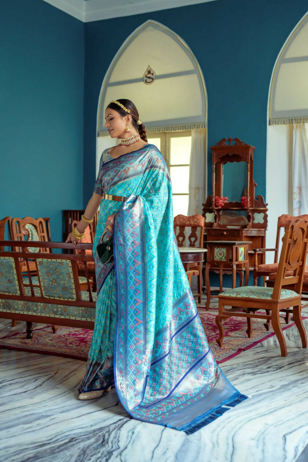 Vishnu Weaves Women's Firozi Patola Banarasi Silk Meenakari Zari Woven Saree with Blouse - Swadesiicart