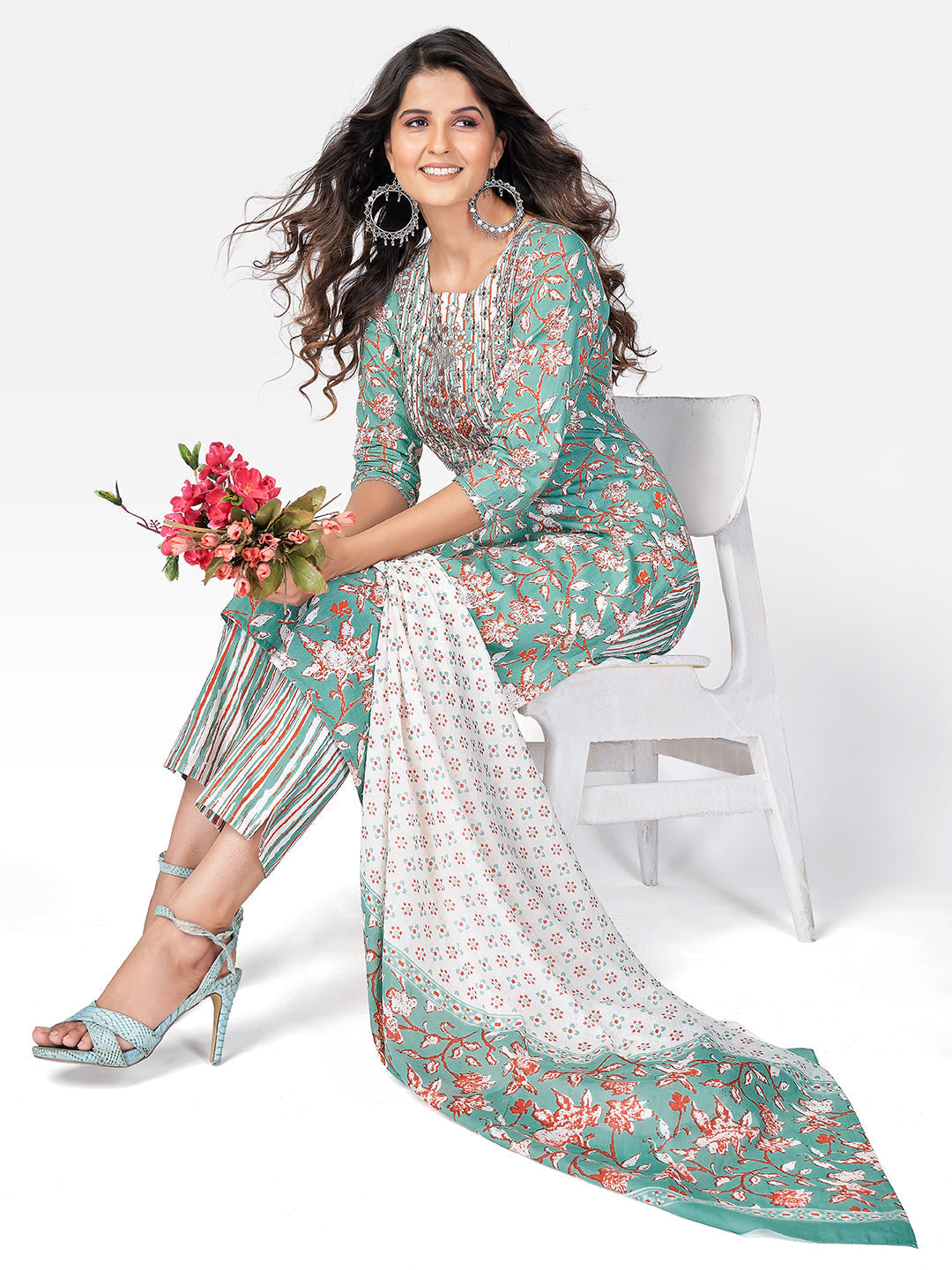 NOZ2TOZ Women Sea Green Cotton Kurta with Pant & Dupatta (3pcs Set) - Swadesiicart
