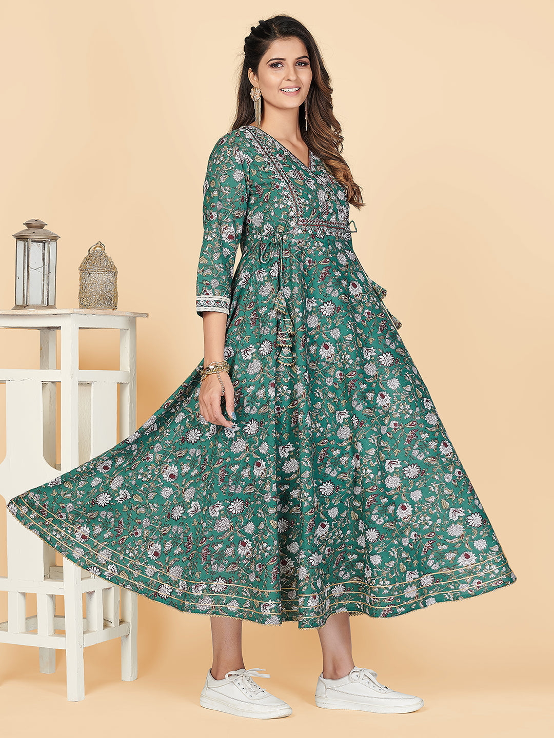 NOZ2TOZ Women's Green Printed Anarkali Cotton Kurta (1 Pc Set) - Swadesiicart