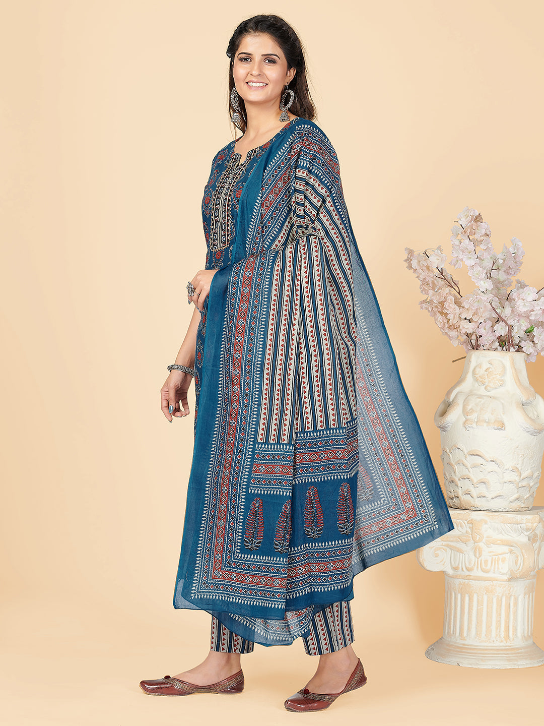 NOZ2TOZ Women's Blue Kurta & Pant With Dupatta- (3pcs set) - Swadesiicart