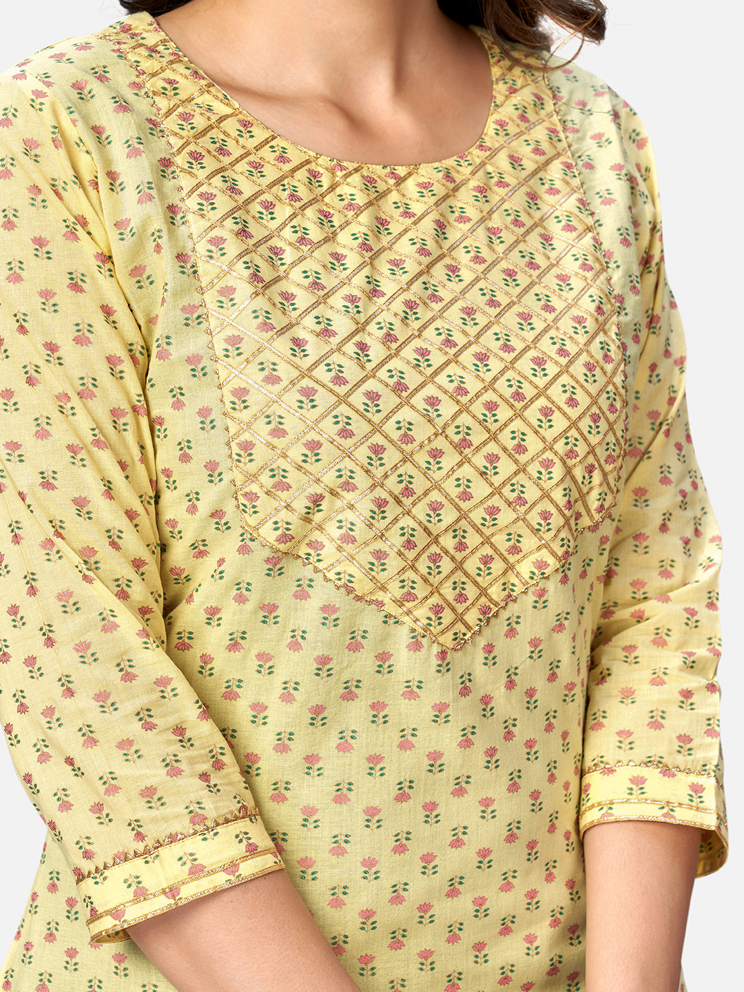 NOZ2TOZ Women's Foil Print & Gota Patti Work Straight Cotton Yellow Kurta Pant With Dupatta - Swadesiicart