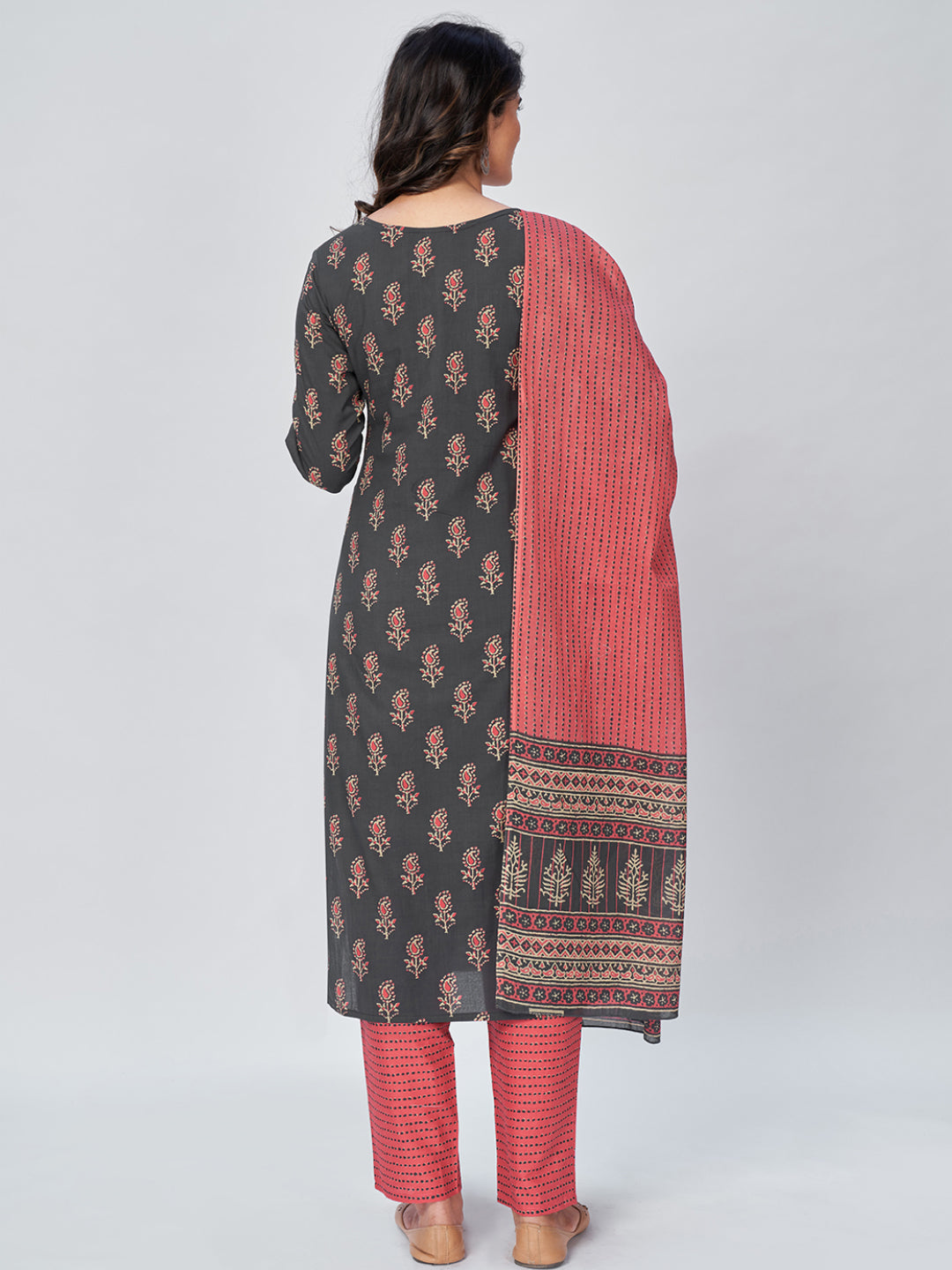 NOZ2TOZ Women's Printed & Embroidered Straight Cotton Grey Kurta Pant With Dupatta - Swadesiicart
