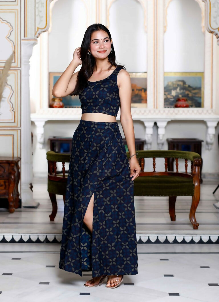 Miravan Women's Blue Abstract Print Crop Top And Side Slit A-Line Skirt Co-Ord Set - Swadesiicart