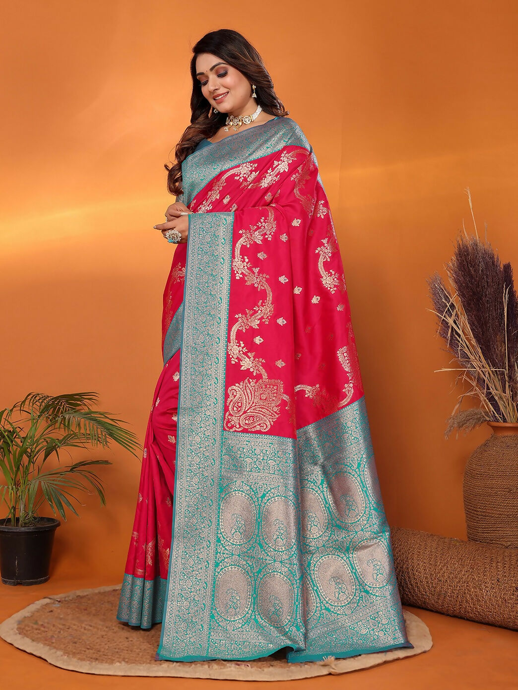 Joban Fashion Banarasi Red Woven Soft Silk Saree | Swadesiicart