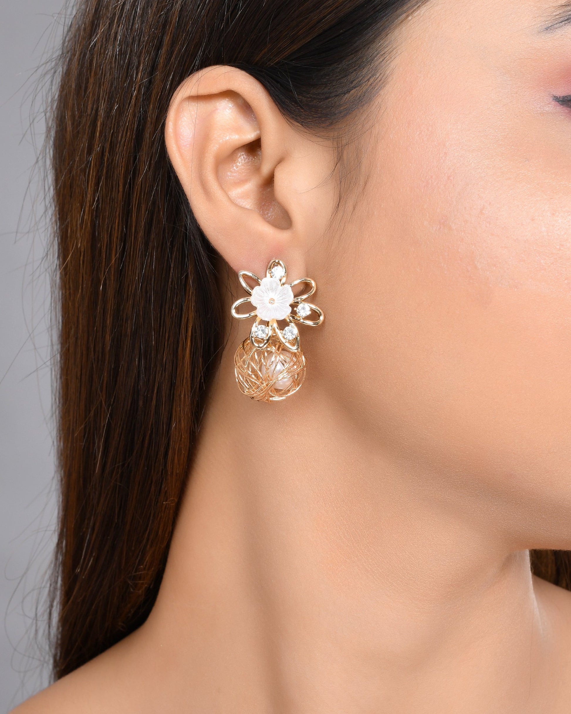 VOJ Women Gold-Polished Flower Peral Studs Earrings - Swadesiicart