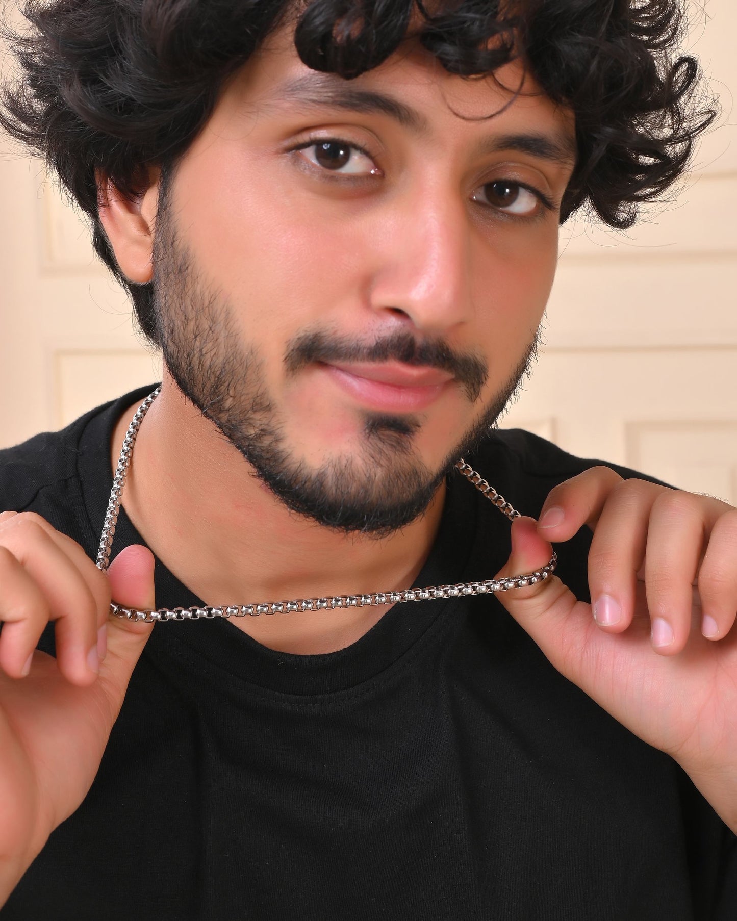 VOJ Men Stainless Steel Silver-Plated Minimal Chain - Swadesiicart