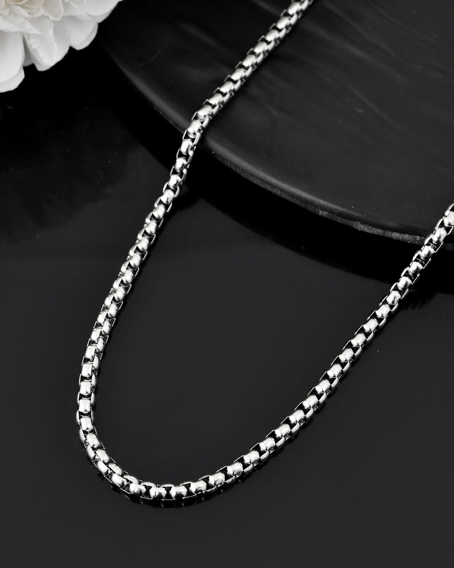 VOJ Men Stainless Steel Silver-Plated Minimal Chain - Swadesiicart