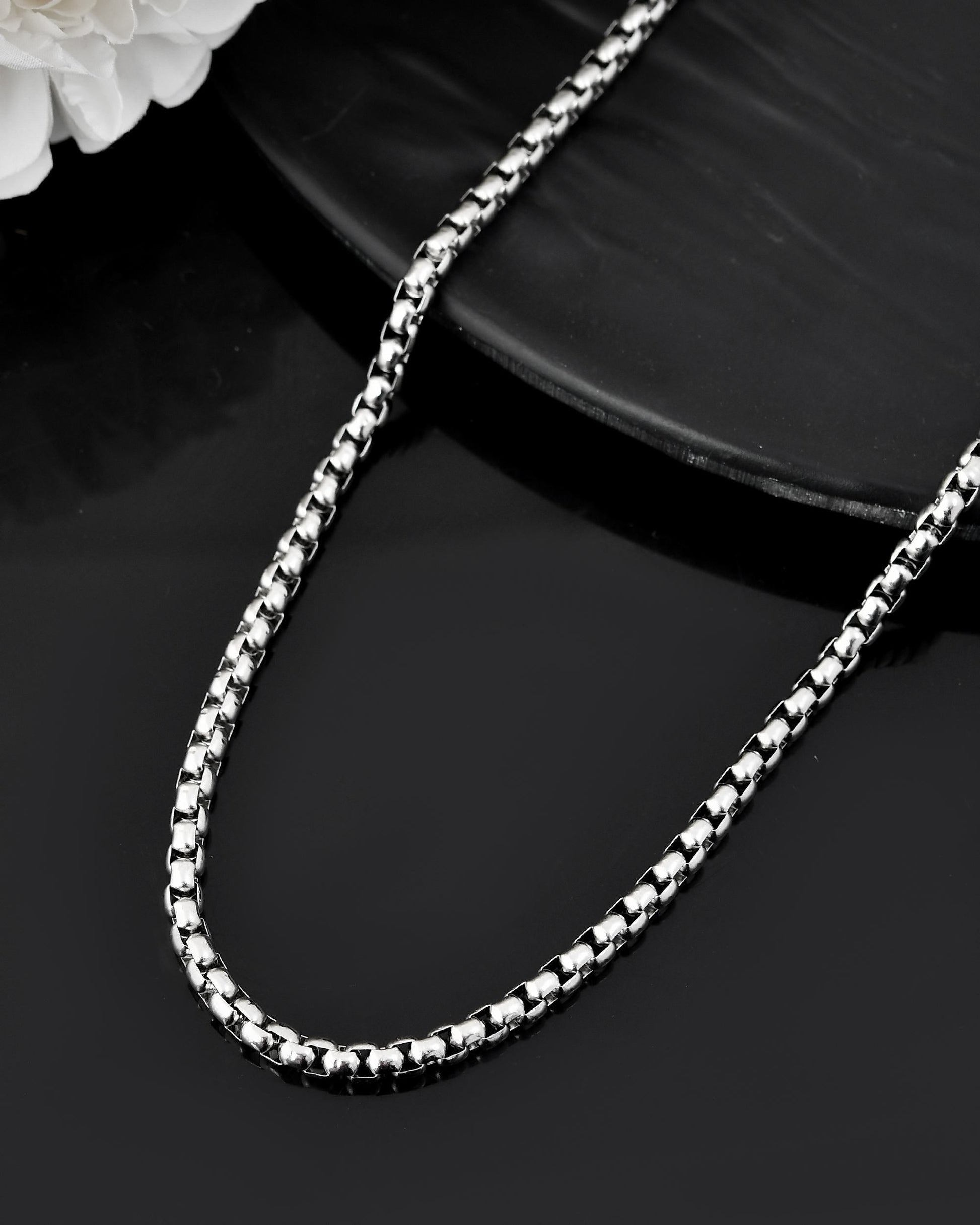 VOJ Men Stainless Steel Silver-Plated Minimal Chain - Swadesiicart