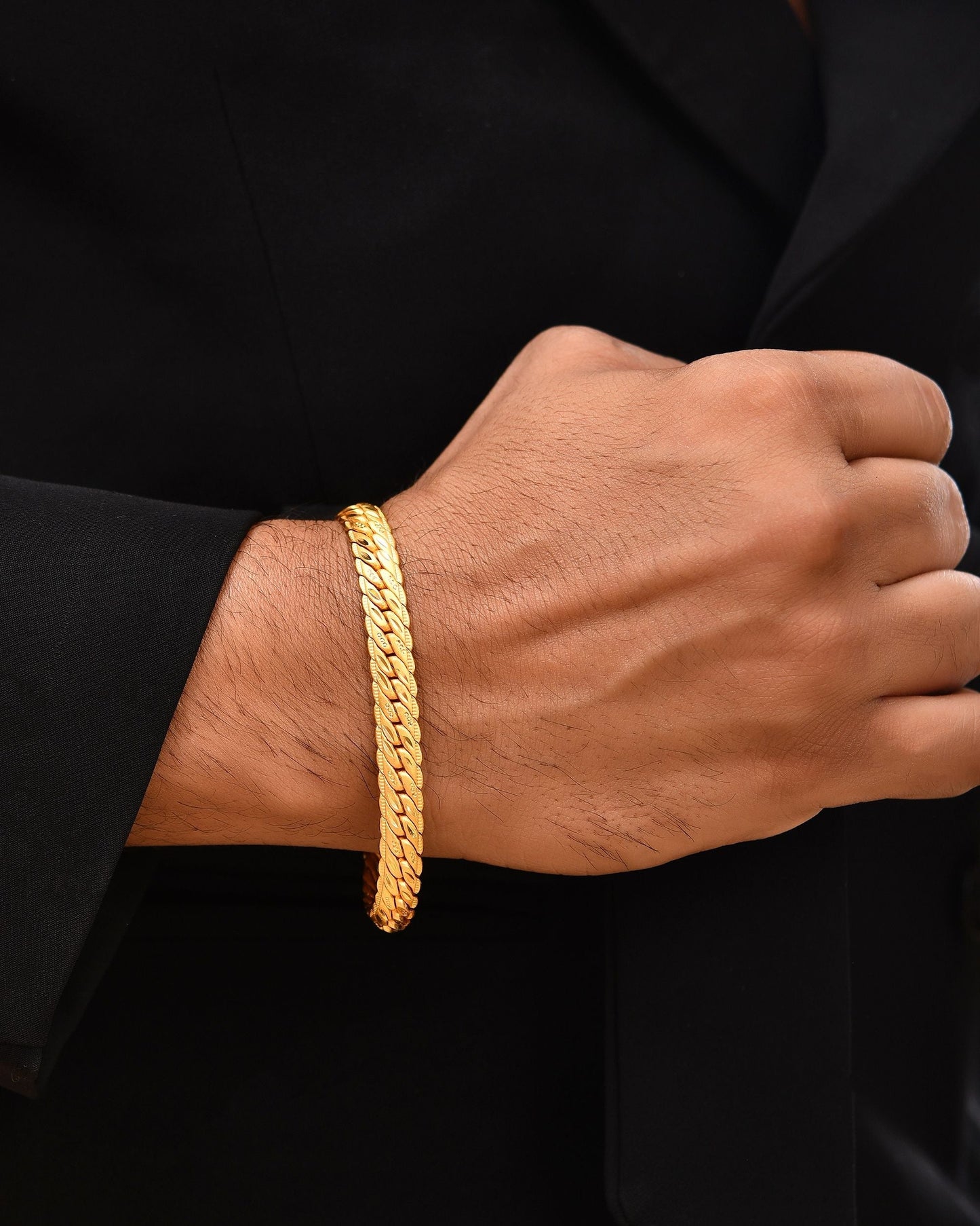 VOJ Gold Polished HandCrafted linked Bracelet - Swadesiicart