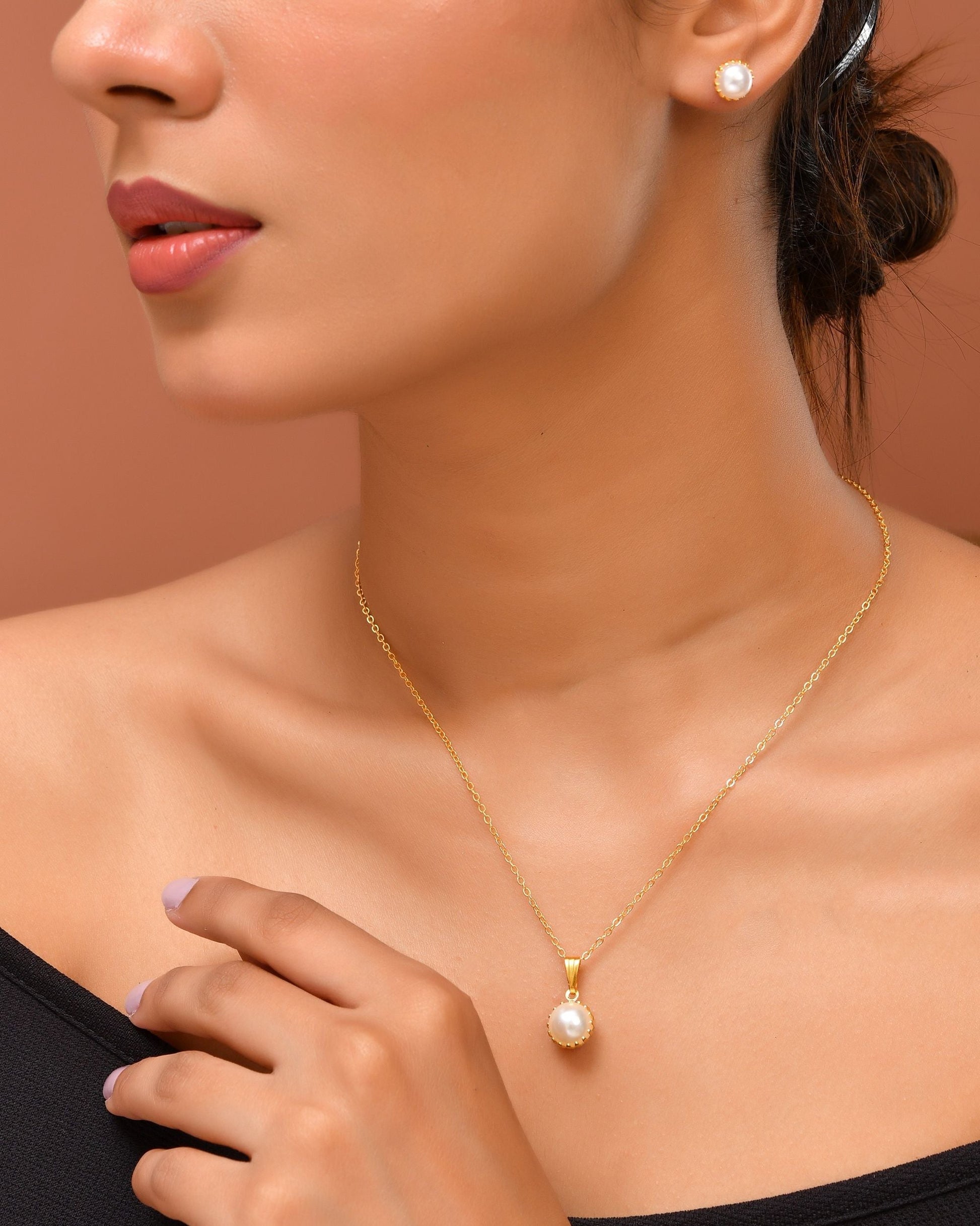 VOJ Gold Polished Stainless Steel White Pearl Studded Chain Set - Swadesiicart