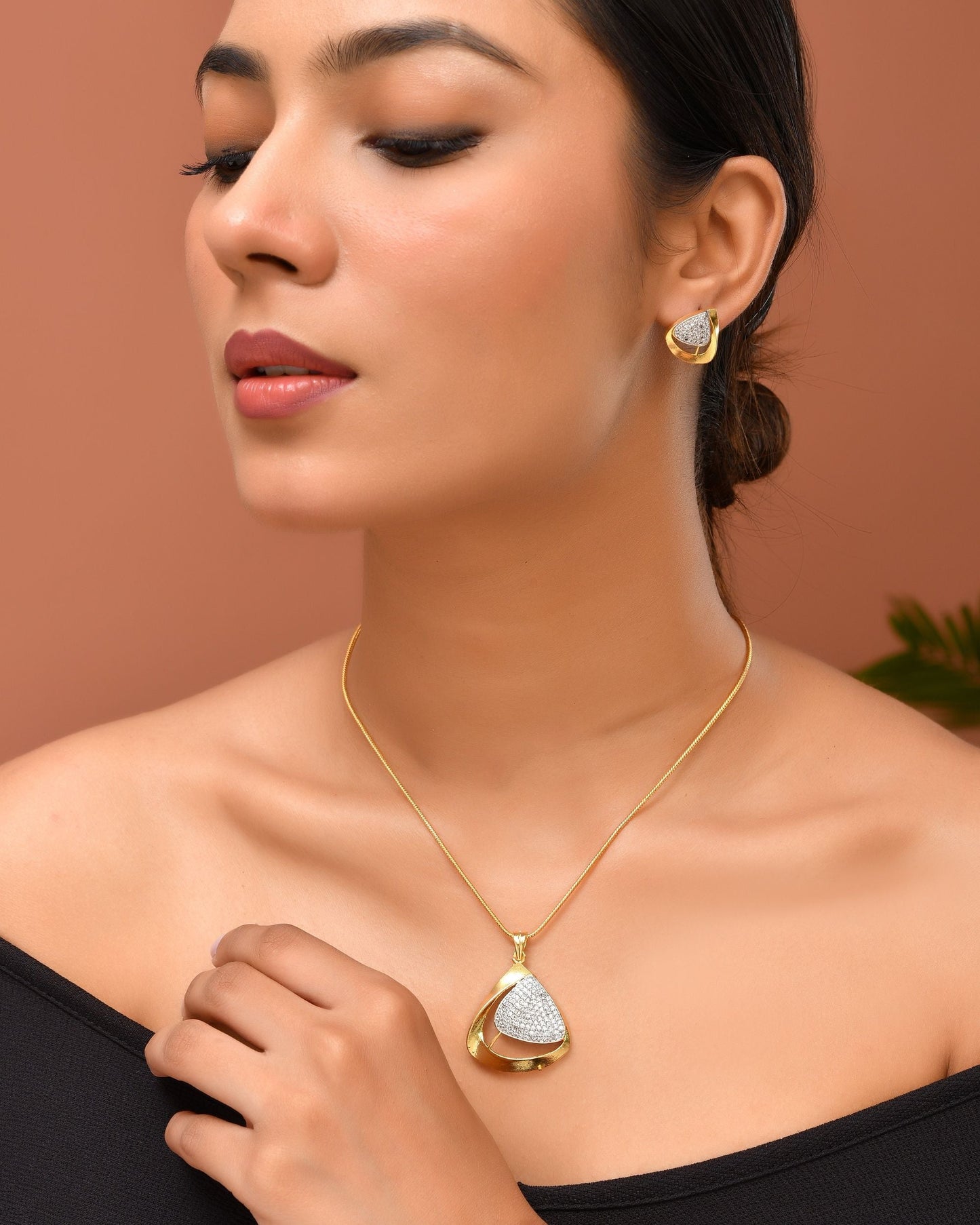 VOJ Gold Polished CZ Stone Studded Geometrical Jewellery Set | Swadesiicart
