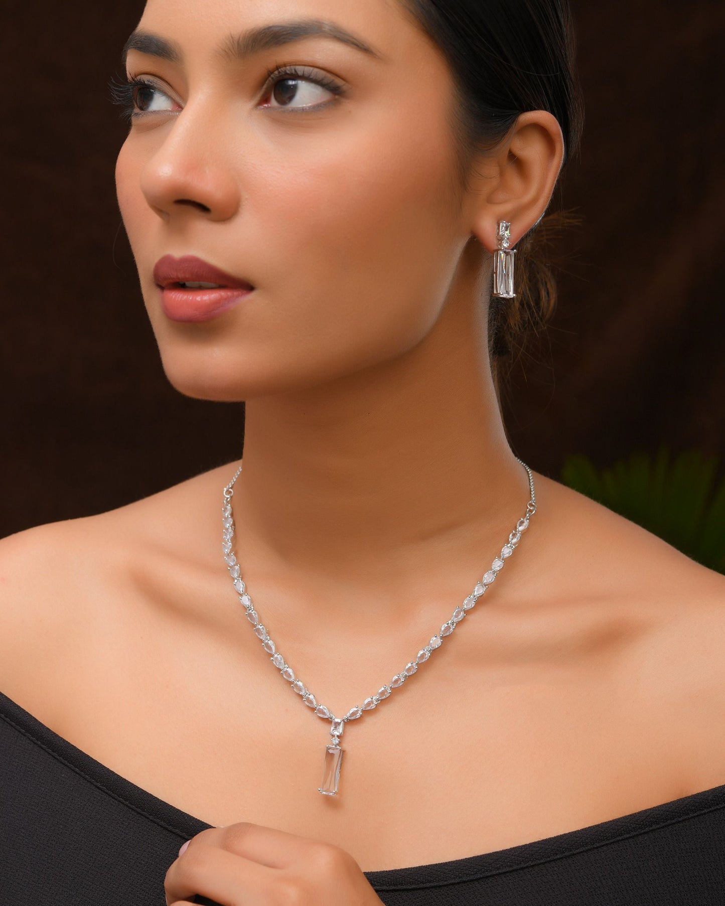 VOJ Silver Plated White Stone Studded Necklace Set | Swadesiicart
