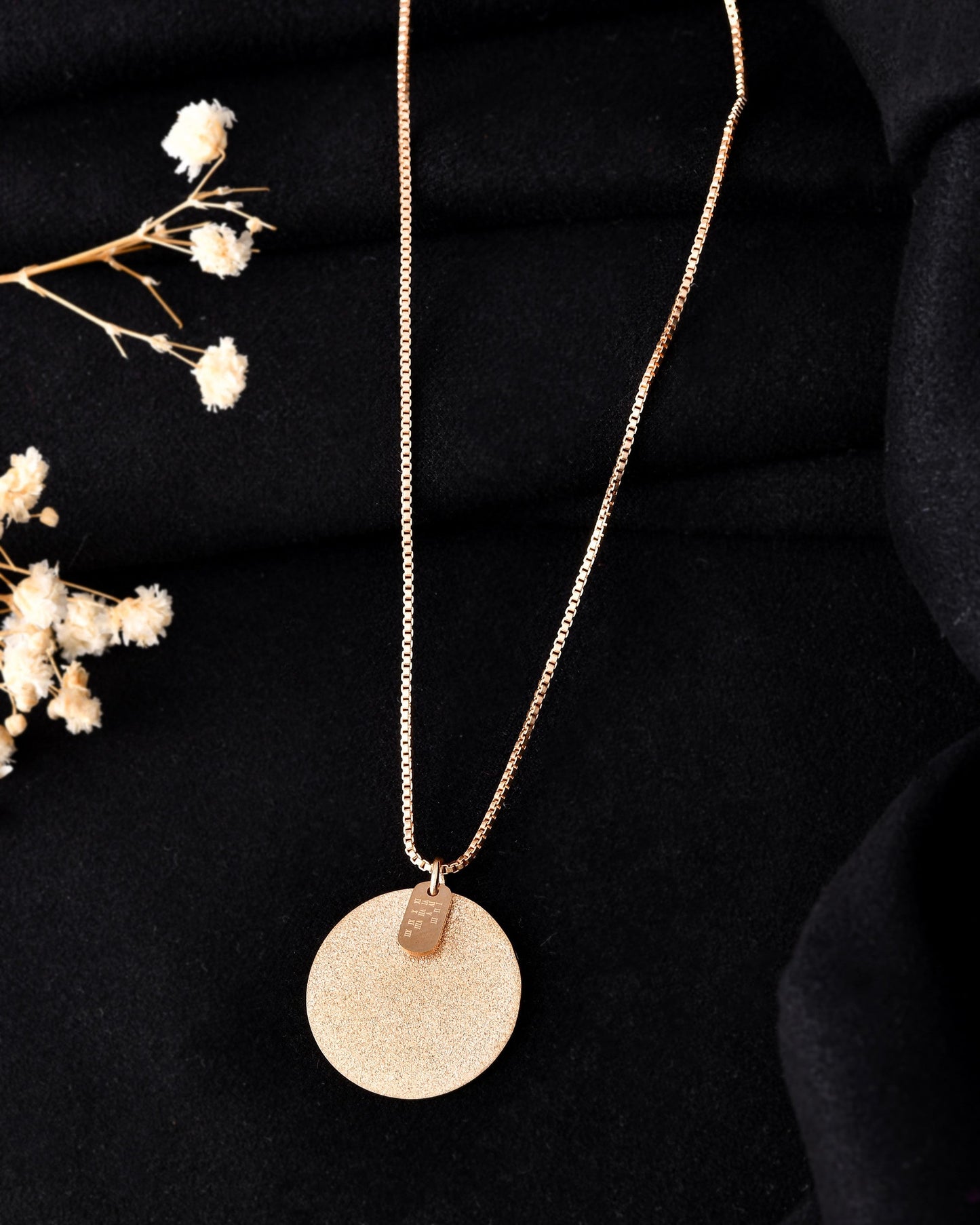 VOJ Gold Polished Chain With Circular Pendant - Swadesiicart