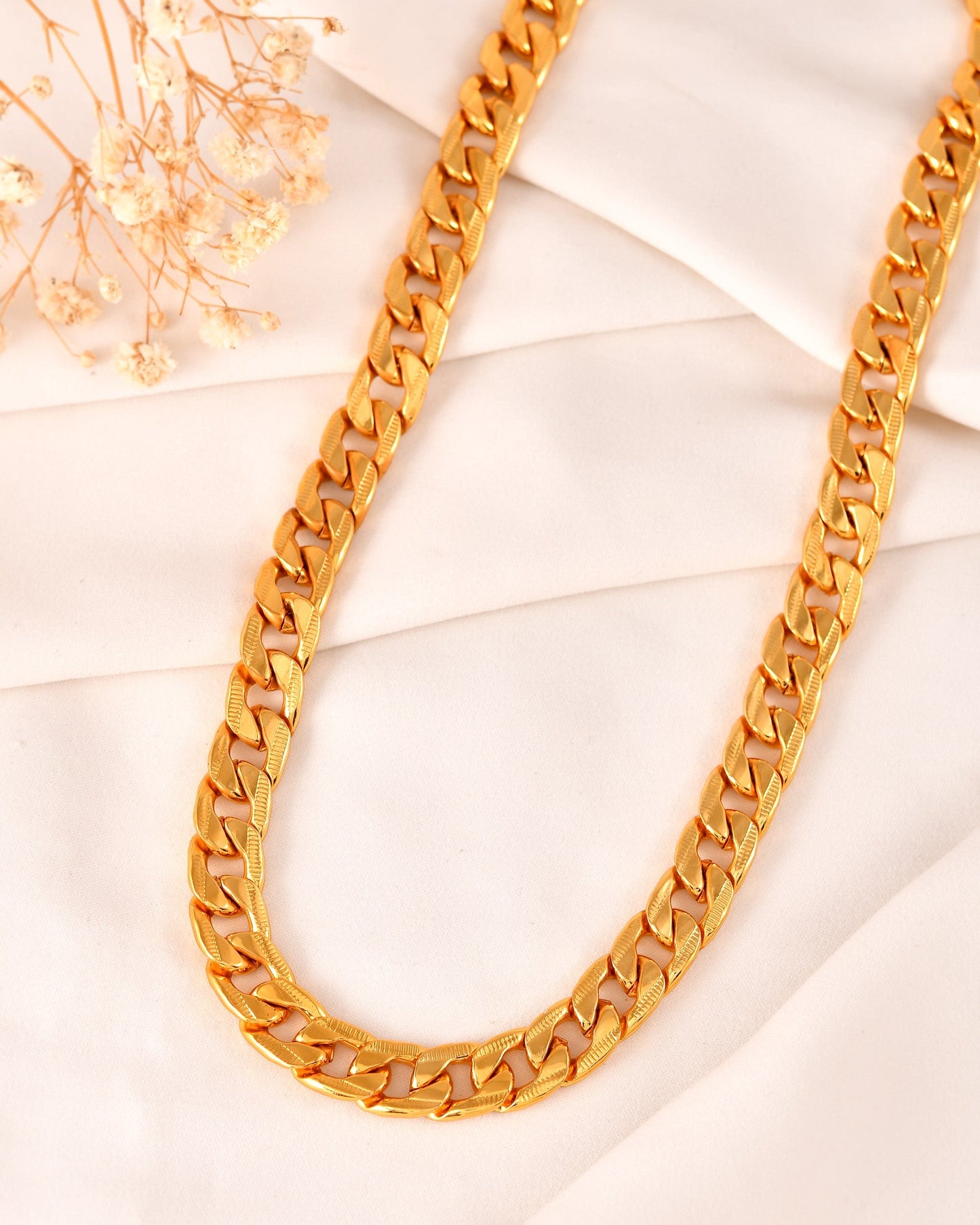 VOJ Gold Polished Stainless Steel Thick Linked Chain - Swadesiicart