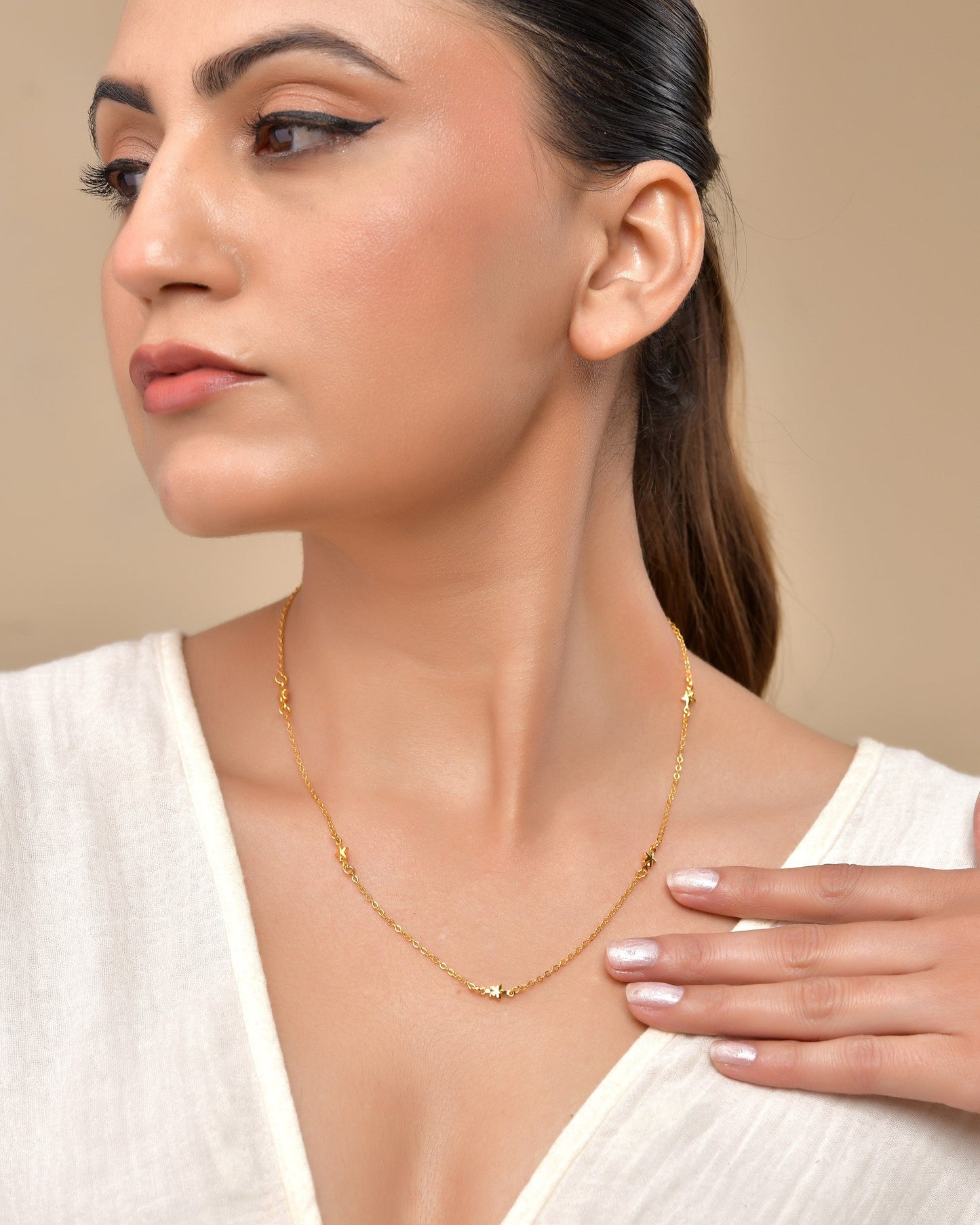 VOJ Gold Polished Star Shaped Minimal Chain For Women - Swadesiicart