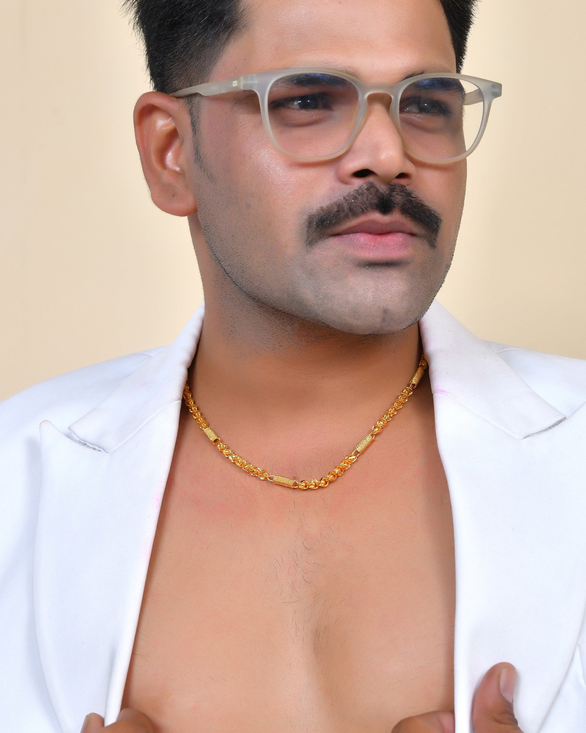 VOJ Men Pipe Shaped Gold Polished Chain - Swadesiicart