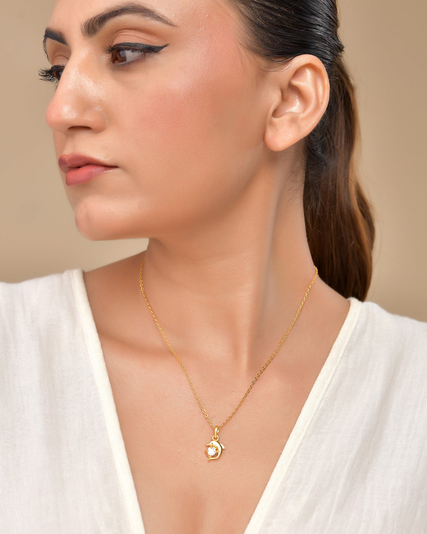 VOJ Gold Polished Chain With Fish Shaped Stone Studded Pendant - Swadesiicart