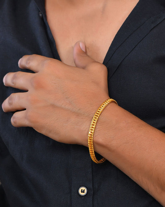 VOJ Men Gold Polished Stainless Steel Linked Bracelet - Swadesiicart