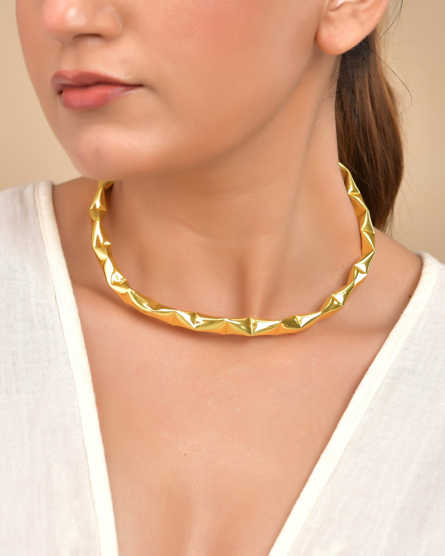 VOJ Gold Polished Anti Tarnished Designer Hasli Necklace | Swadesiicart