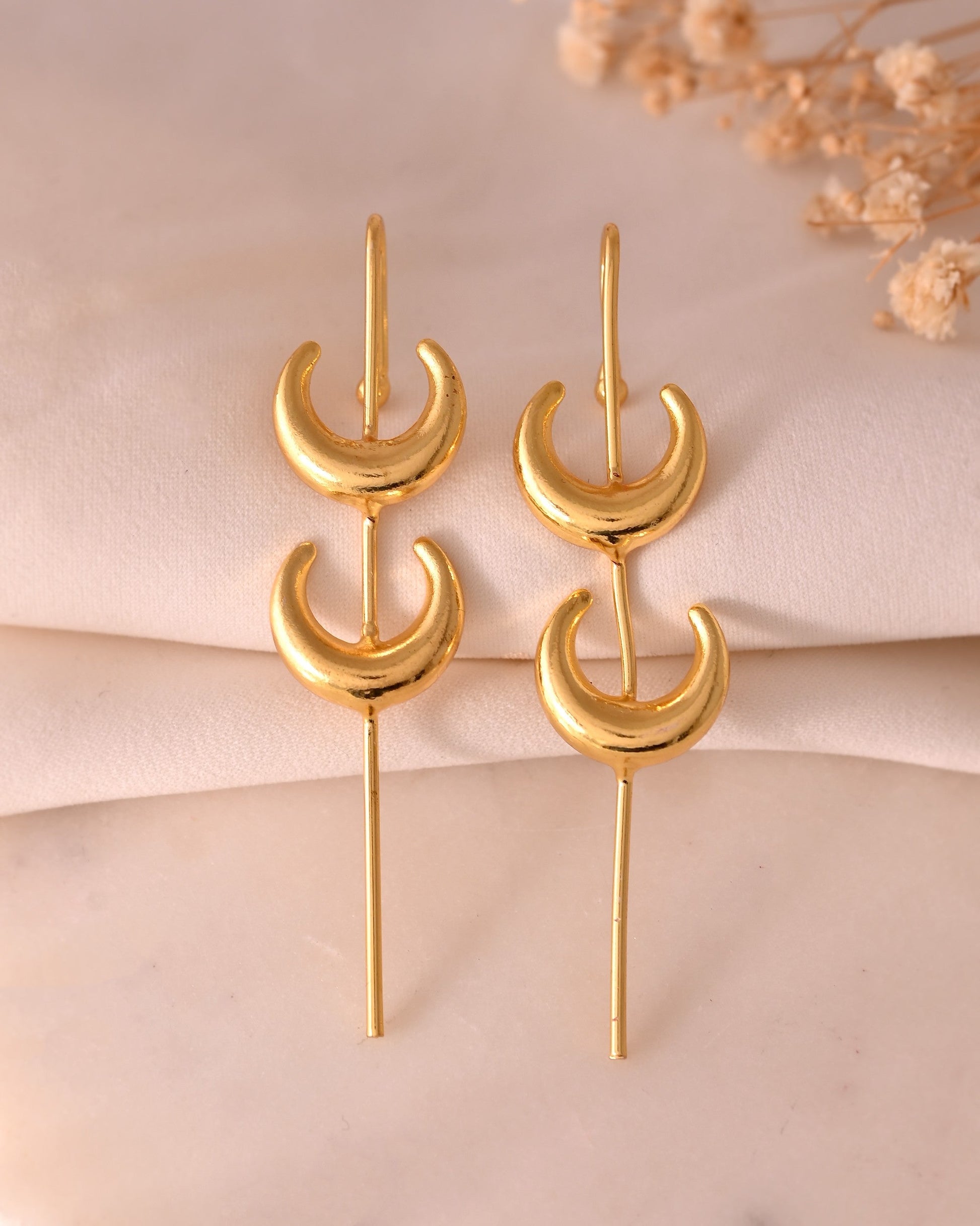 VOJ Gold Polished Moon Shaped Anti Tarnish Ear Cuff - Swadesiicart