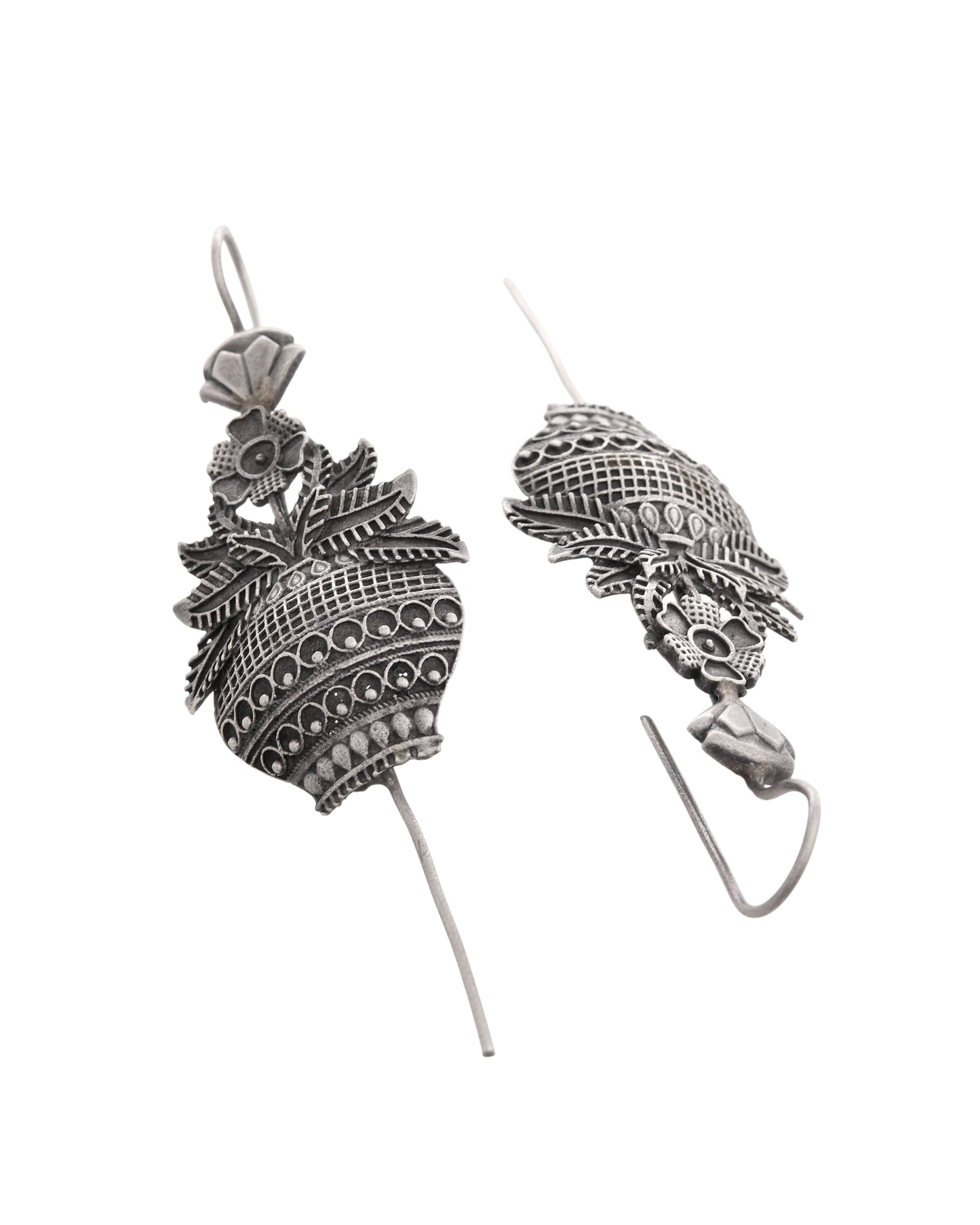 VOJ Silver Toned Designer Floral Shaped Ear Cuff - Swadesiicart