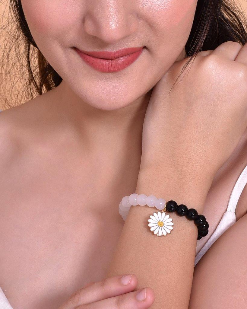VOJ Black White Beads White Flower Elastic Bracelet - Swadesiicart