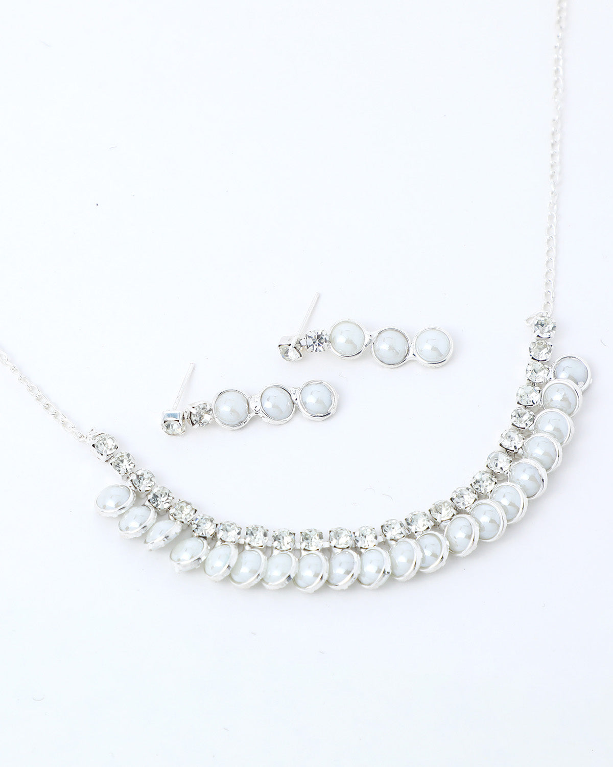 VOJ Silver Plated White Pearl Studded Choker Jewellery Set - Swadesiicart