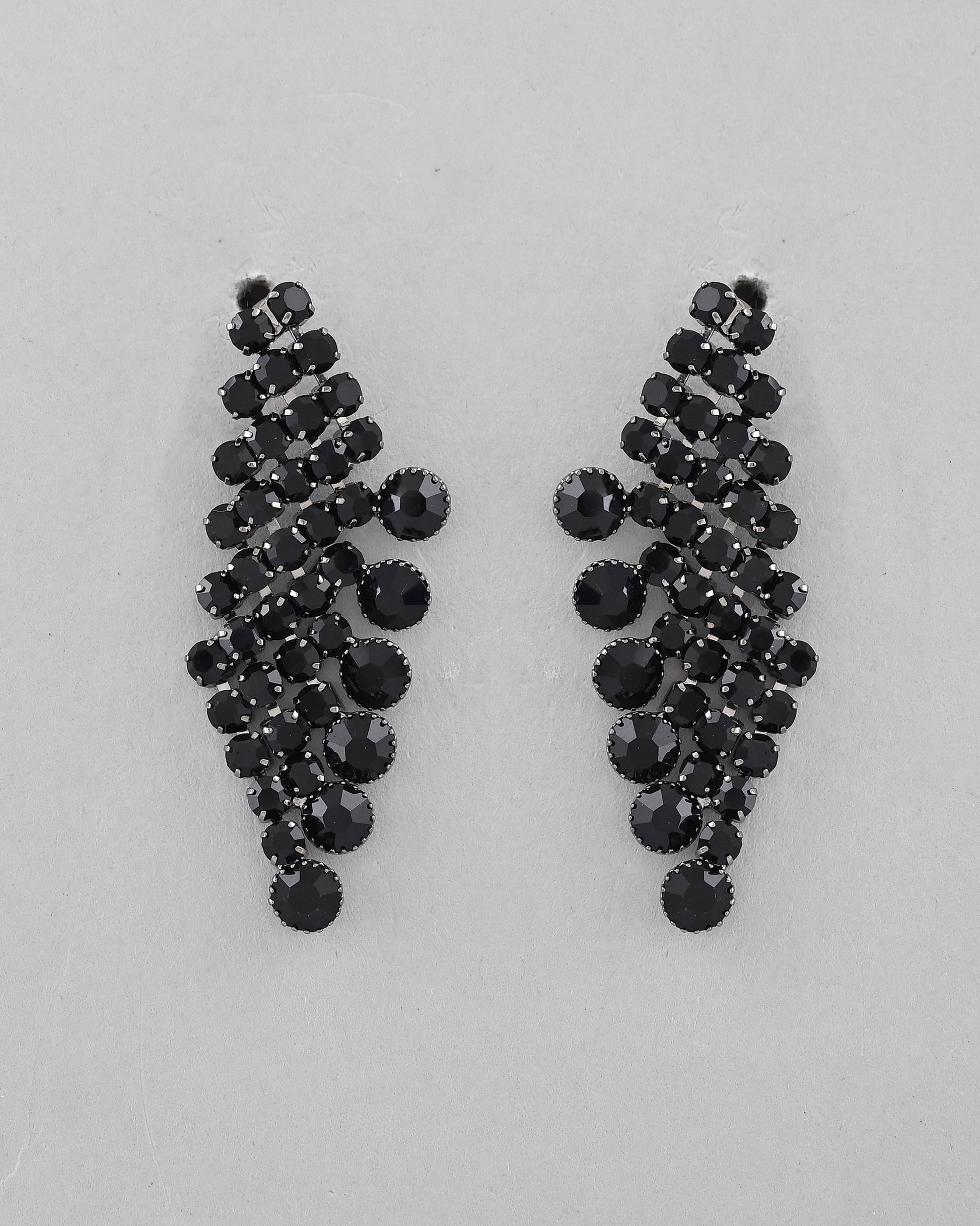 VOJ Black American Diamond Chokar Jewellery Set With Earrings - Swadesiicart