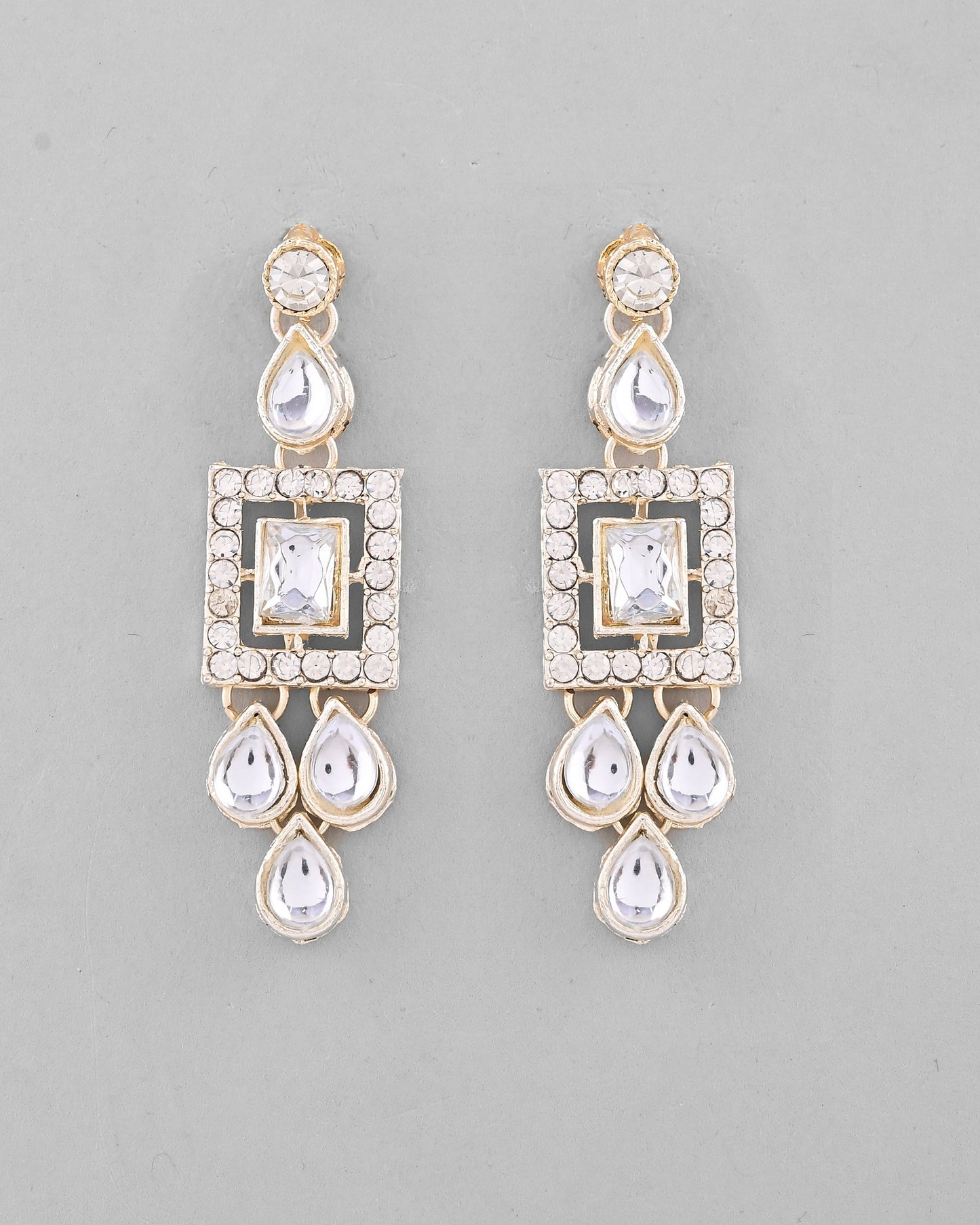 VOJ Silver Plated Stone Studded Designer Necklace With Earrings And Mangtikka - Swadesiicart
