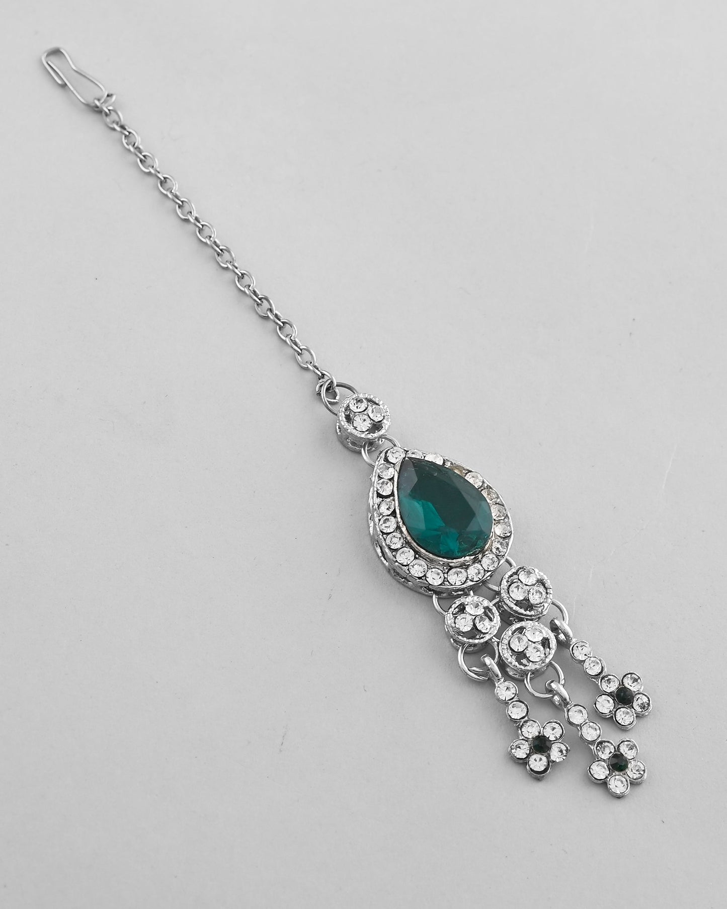 VOJ Silver Plated CZ-Stone Studded With Green Stone Choker Set With Mangtikka | Swadesiicart