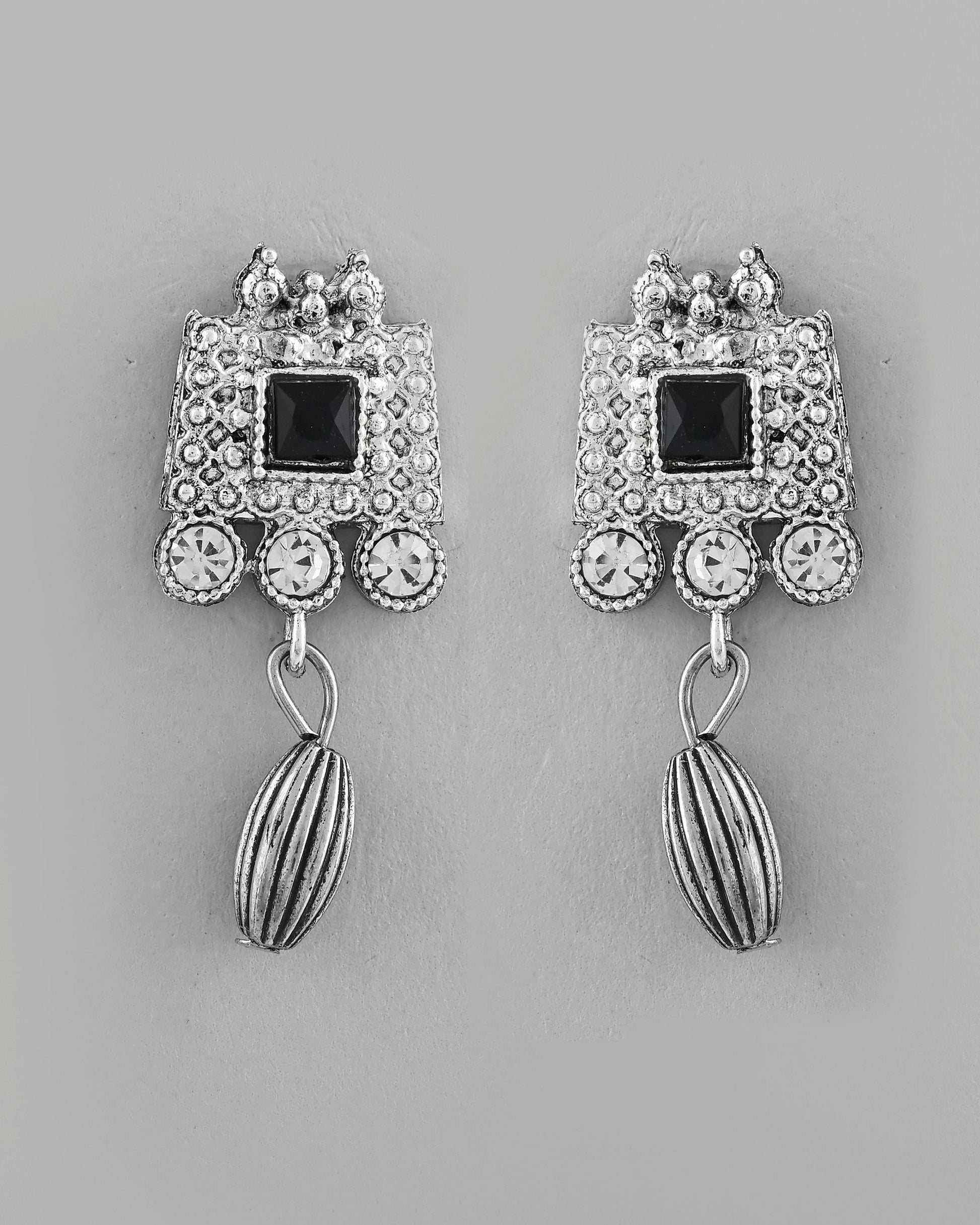 VOJ Silver Plated Black Stone Studded Oxidized Jewellery Set - Swadesiicart
