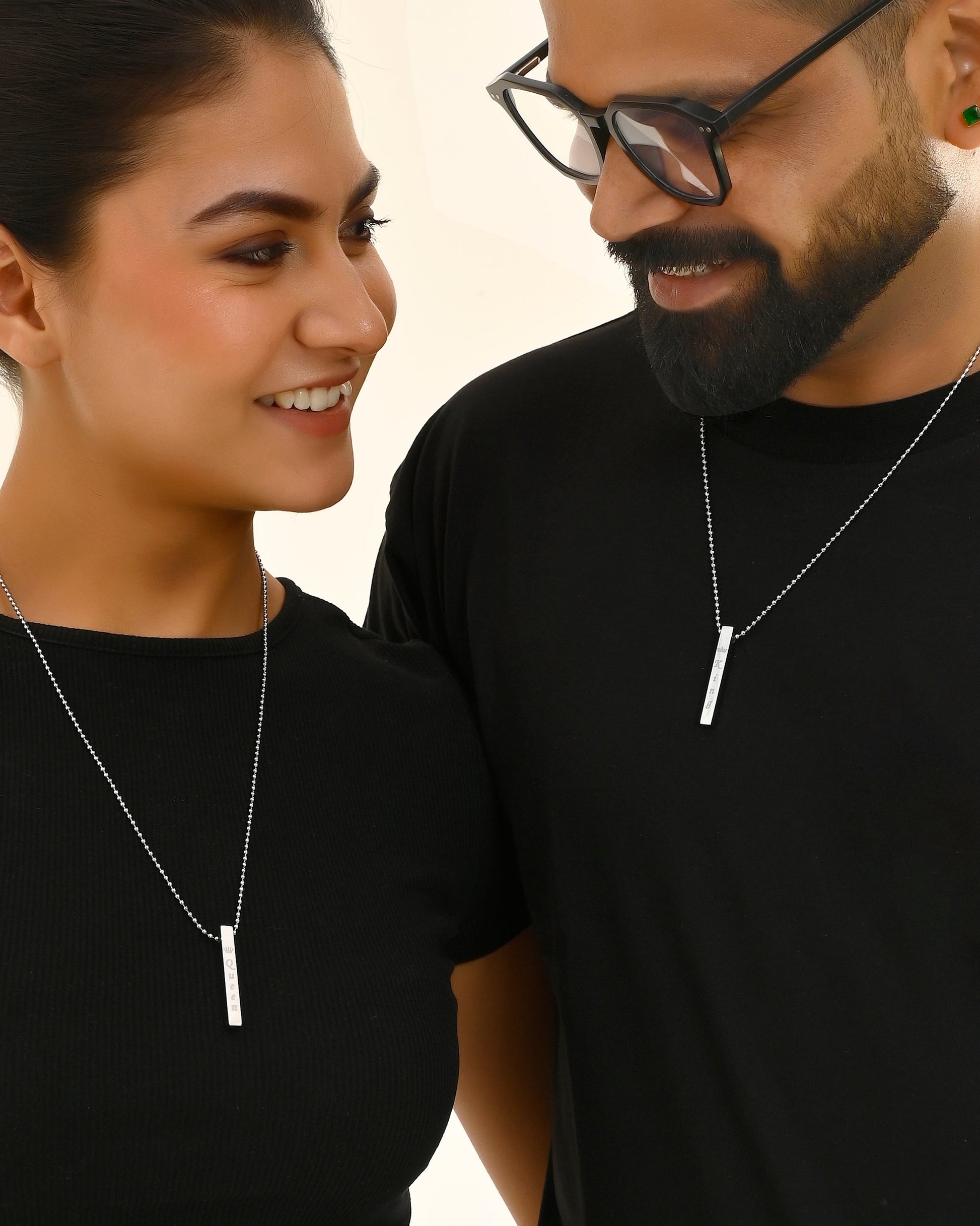 VOJ Silver Plated Couple King & Queen Chain Set | Swadesiicart