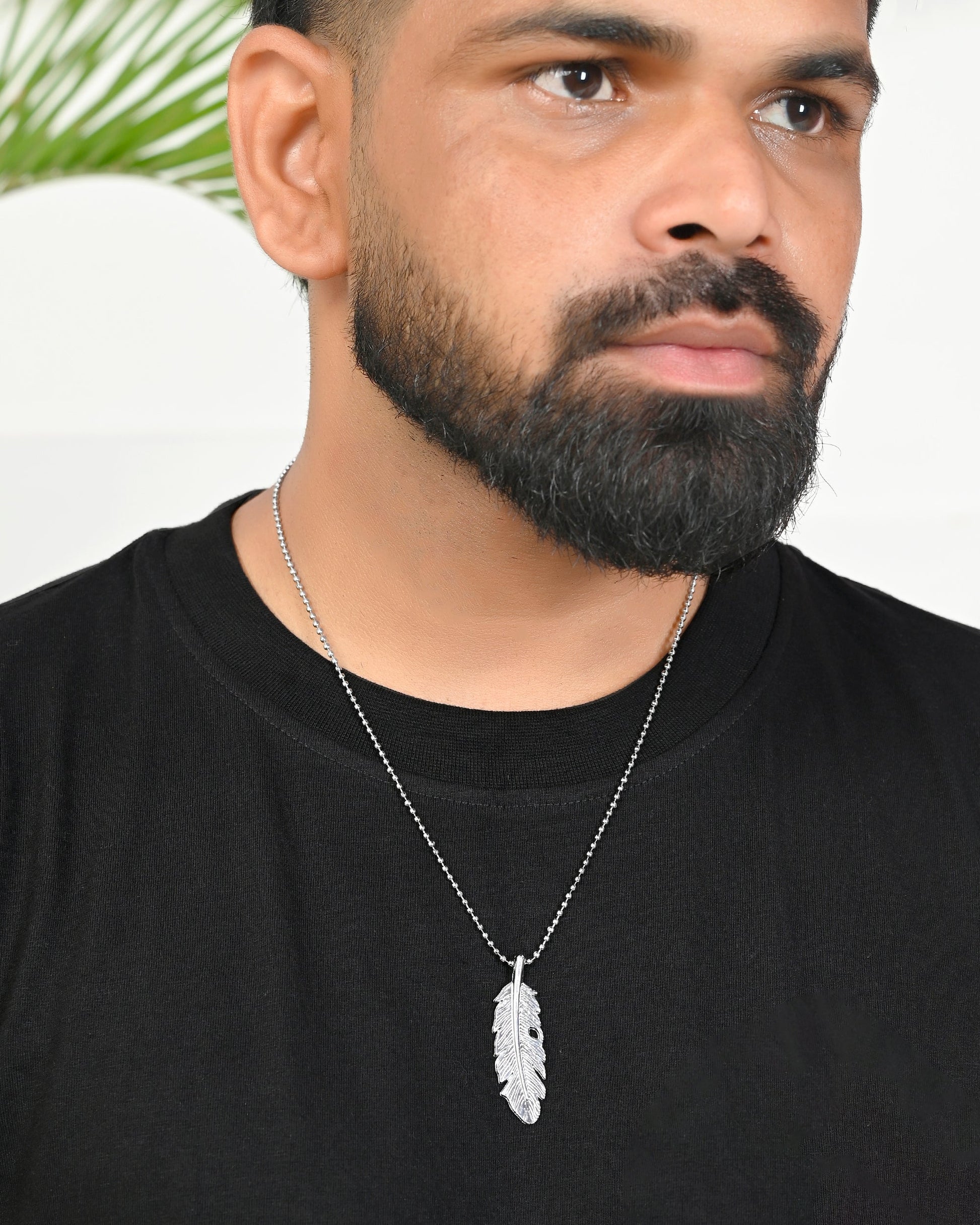 VOJ Silver Plated Men Chain With Leaf Shaped Pendent | Swadesiicart